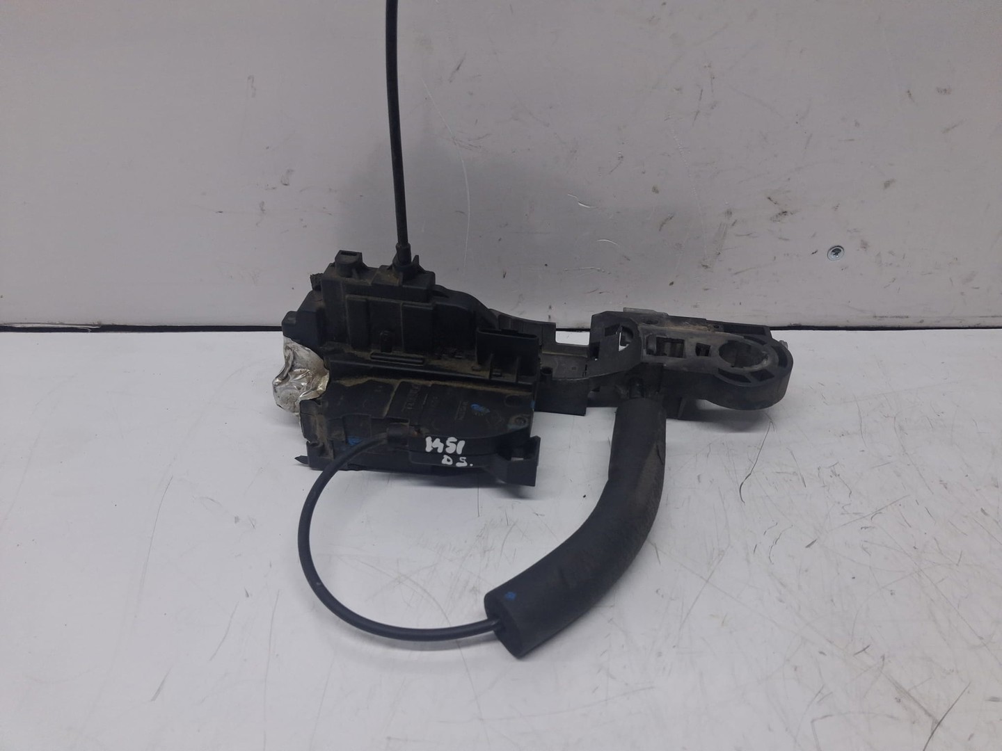 Broasca stanga spate Renault Laguna 3 (2007 - 2011)