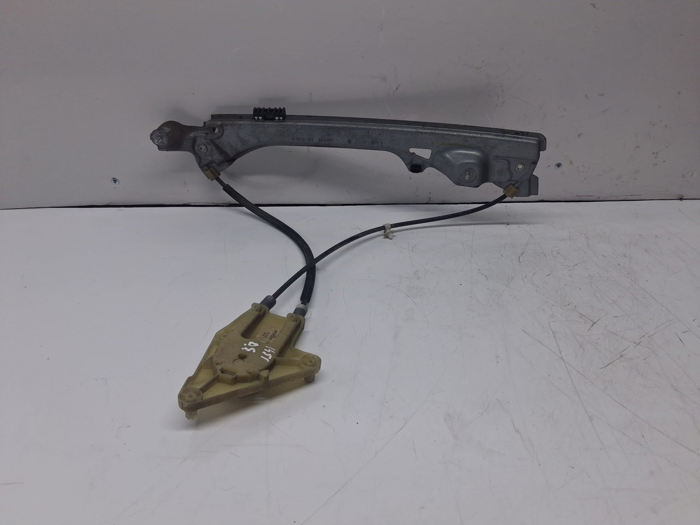 Macara geam dreapta spate 989698-103 Renault Laguna 3 (2007 - 2011)