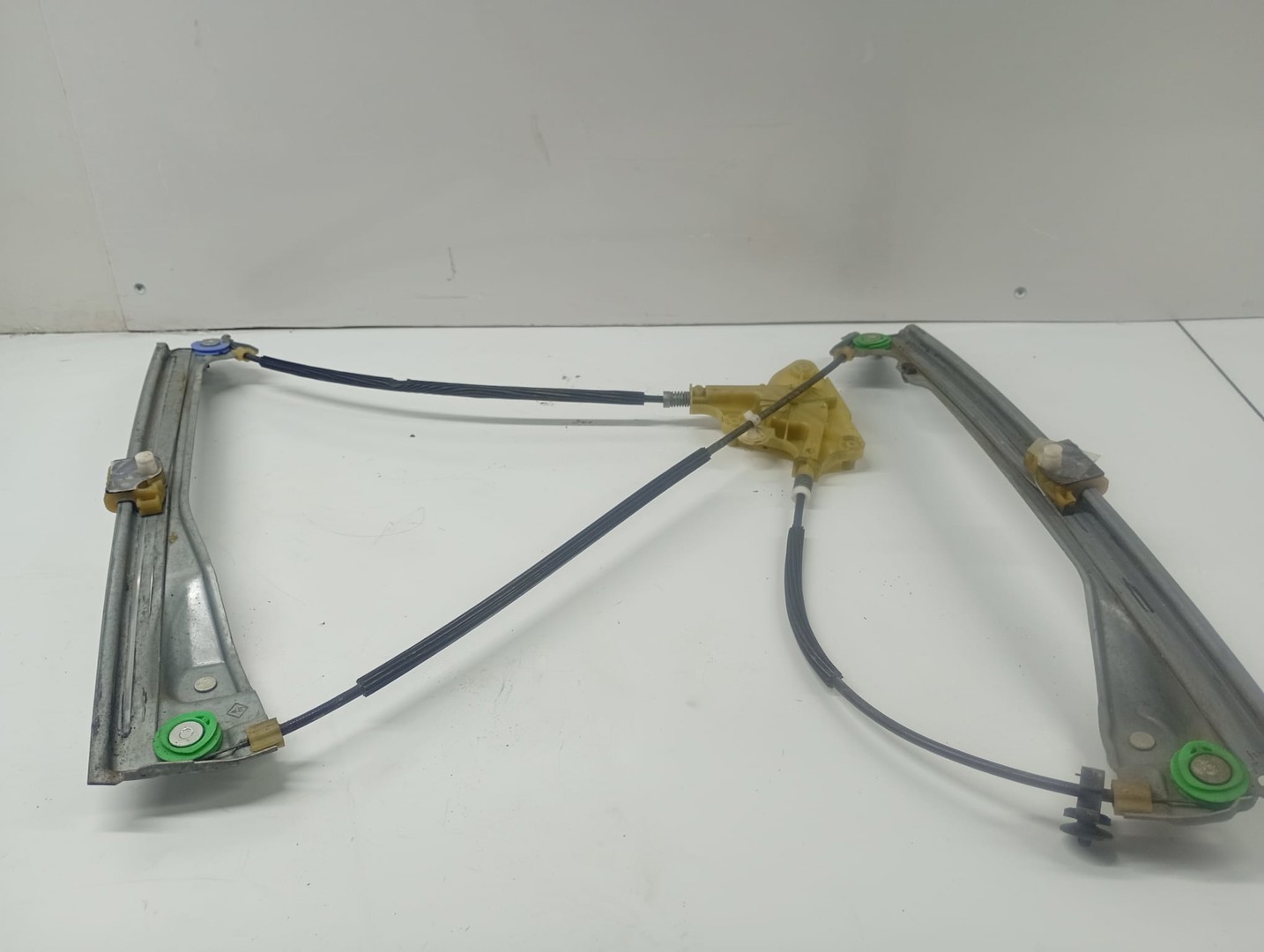 Macara geam dreapta fata 974826102 Renault Laguna 3 (2007 - 2011)