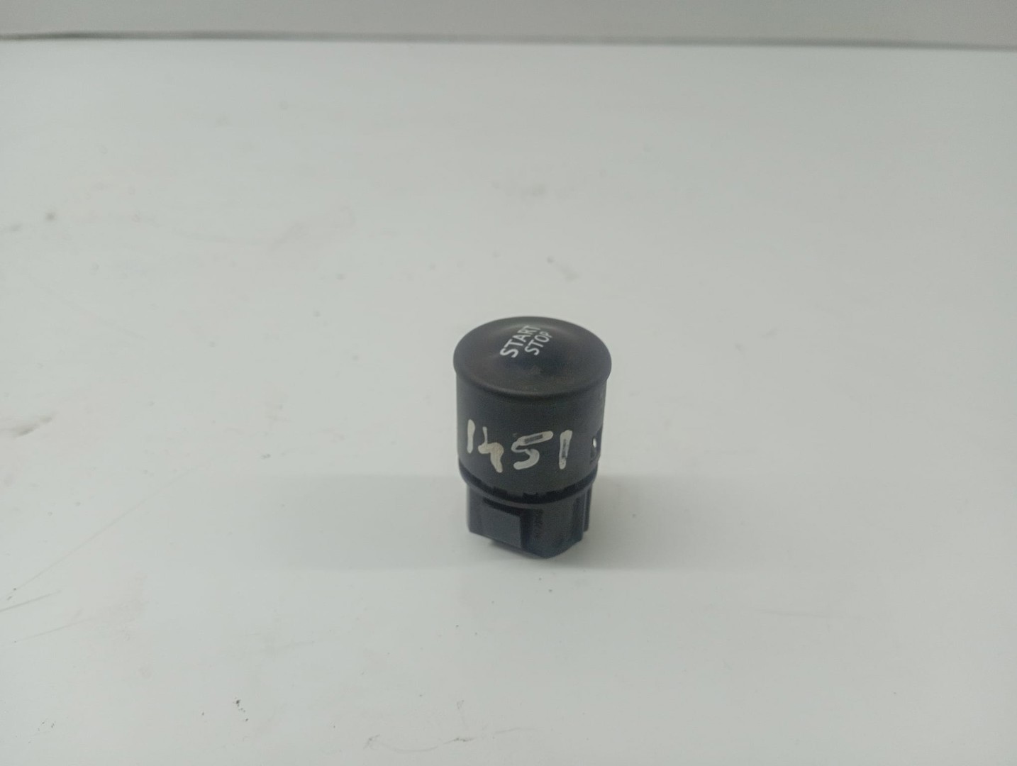 Buton start stop 107959A Renault Laguna 3 (2007 - 2011)