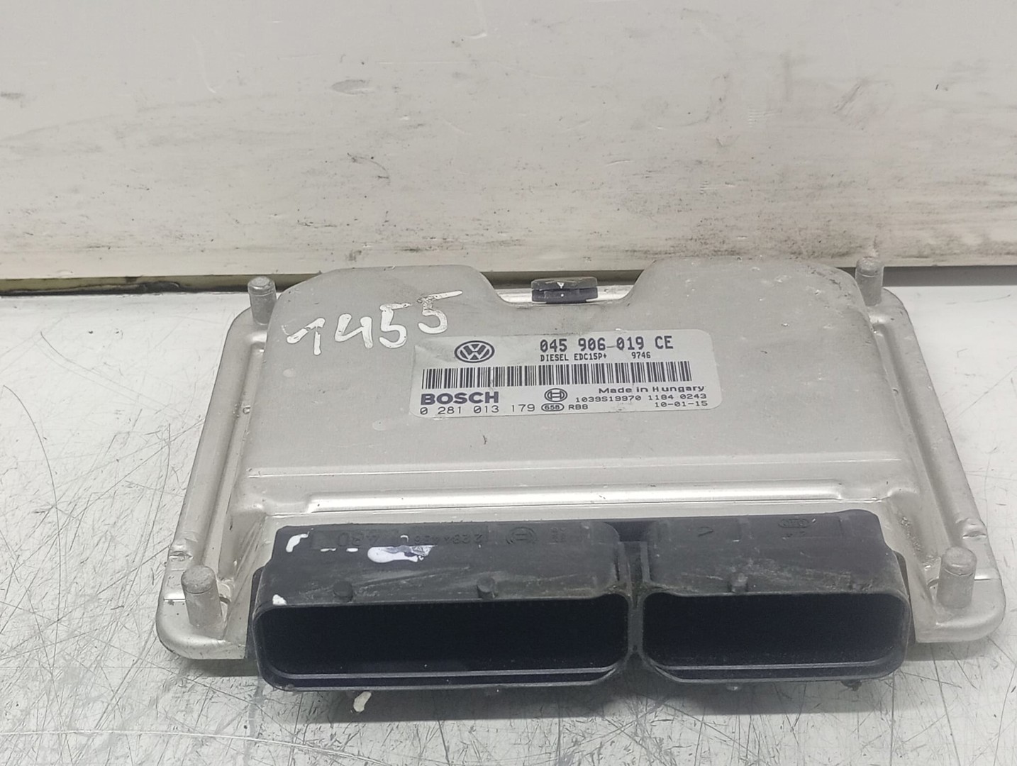 Calculator motor ECU 045906019CE Skoda Fabia 5J (2007 - 2010)