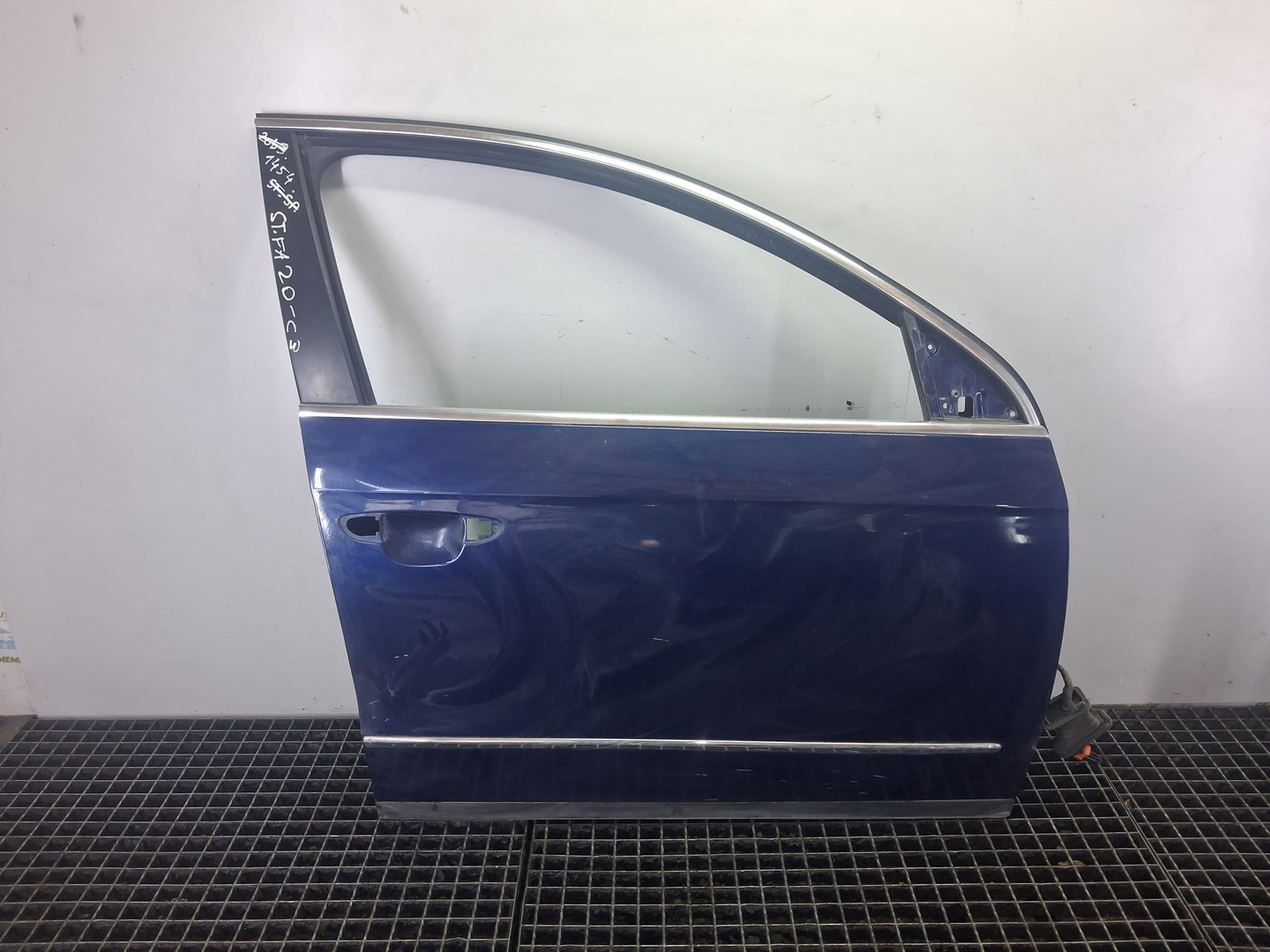 Usa stanga spate Volkswagen Passat B6 (2005 - 2010)