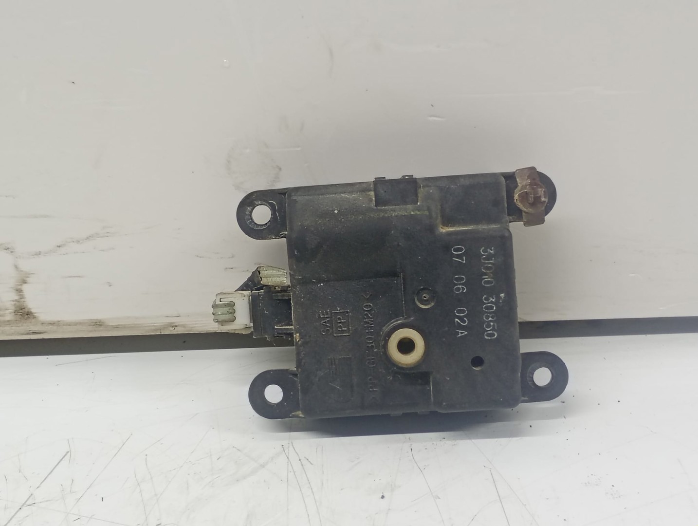 Motoras clapeta mixaj aer 3J01030850 Nissan Qashqai 1 J10 (2007 - 2010)