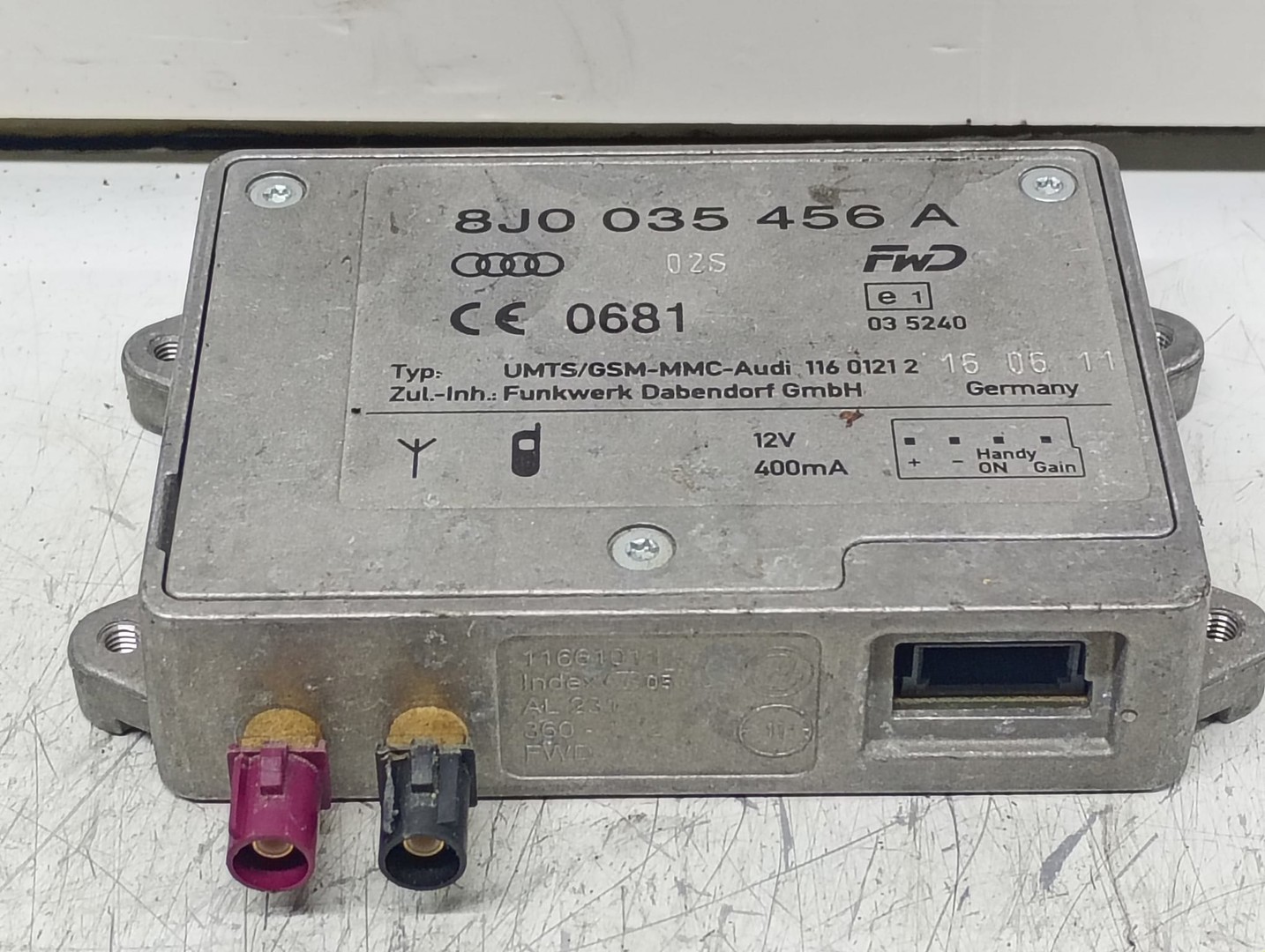 Amplificator antena 8J0035456A Audi A7 4G (2010 - 2014)