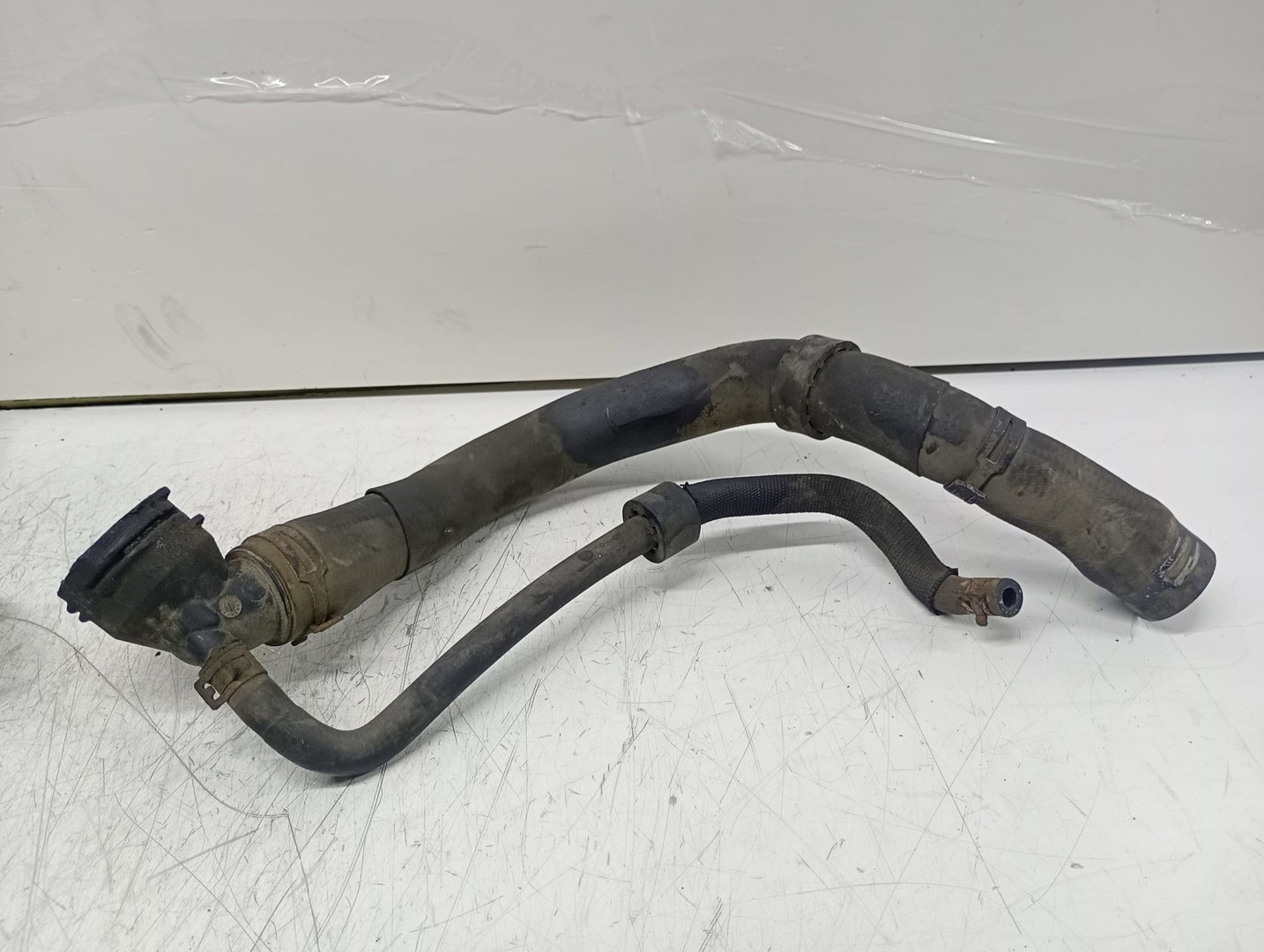Furtun apa Volkswagen Passat B6 (2005 - 2010)
