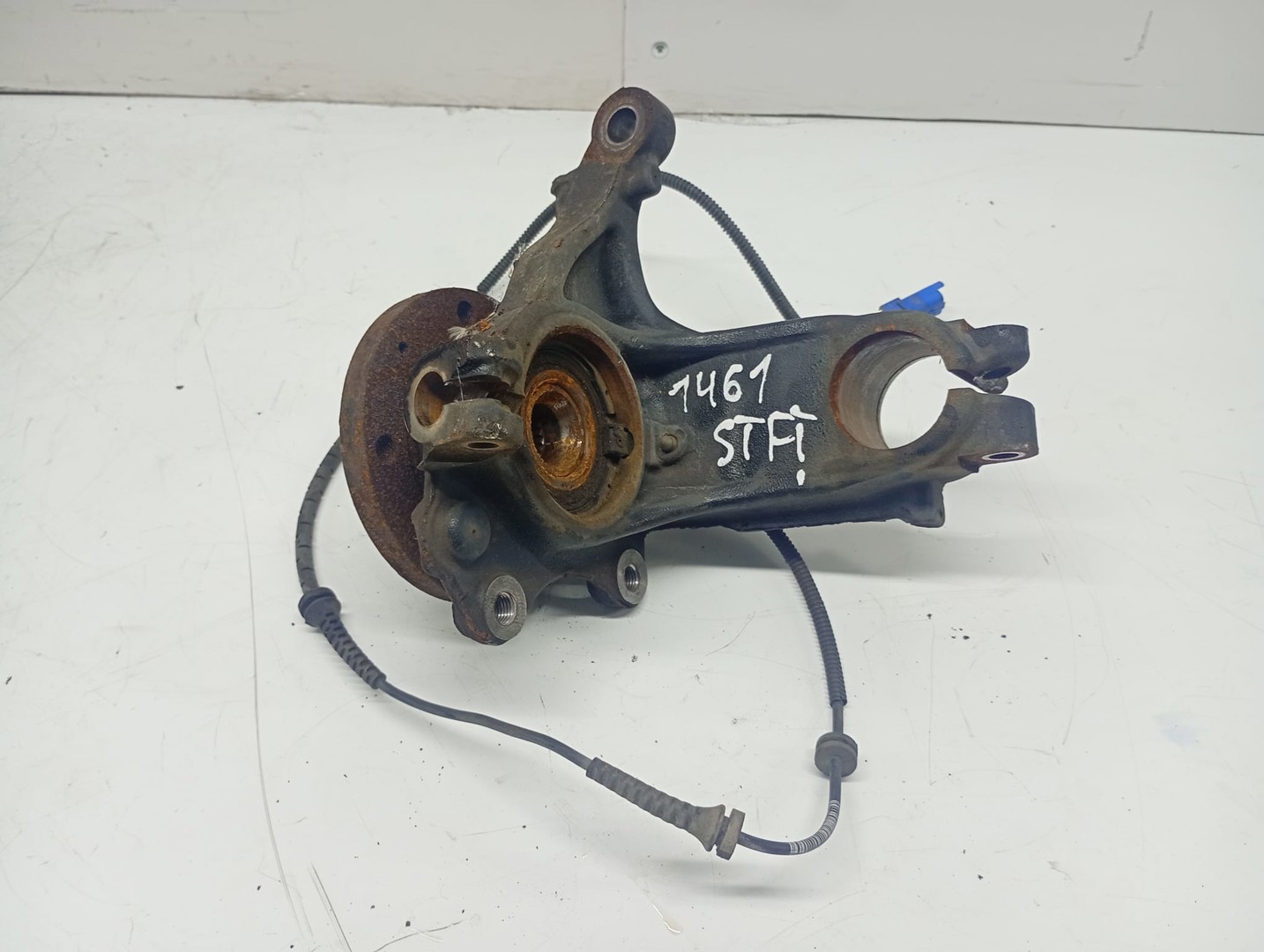 Fuzeta stanga fata Citroen C4 Cactus 1 (2014 - 2018)