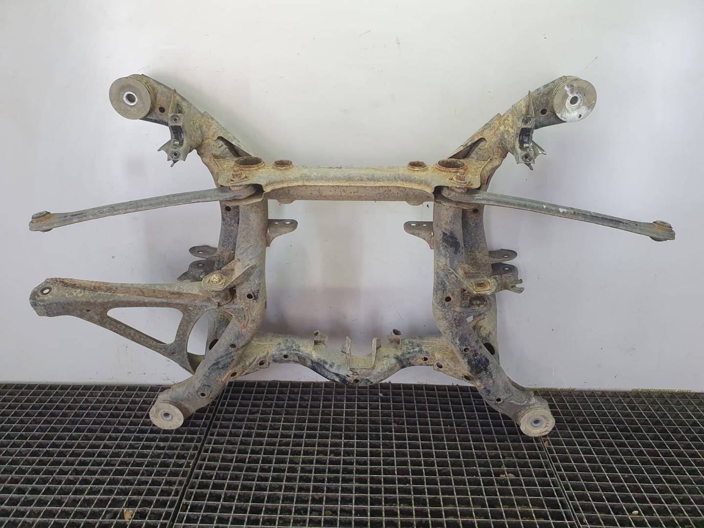 Punte spate 7L0500041 Volkswagen Touareg 1 (7L) (2002 - 2007)