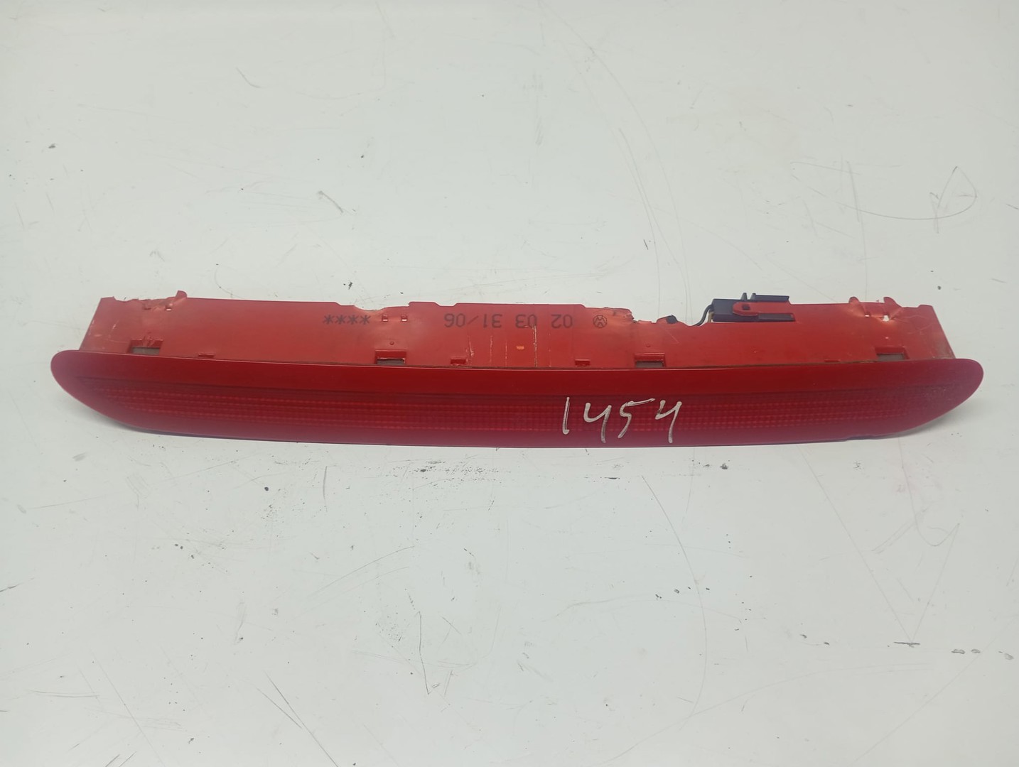 Stop suplimentar frana 1k6945097b Volkswagen Passat B6 (2005 - 2010)