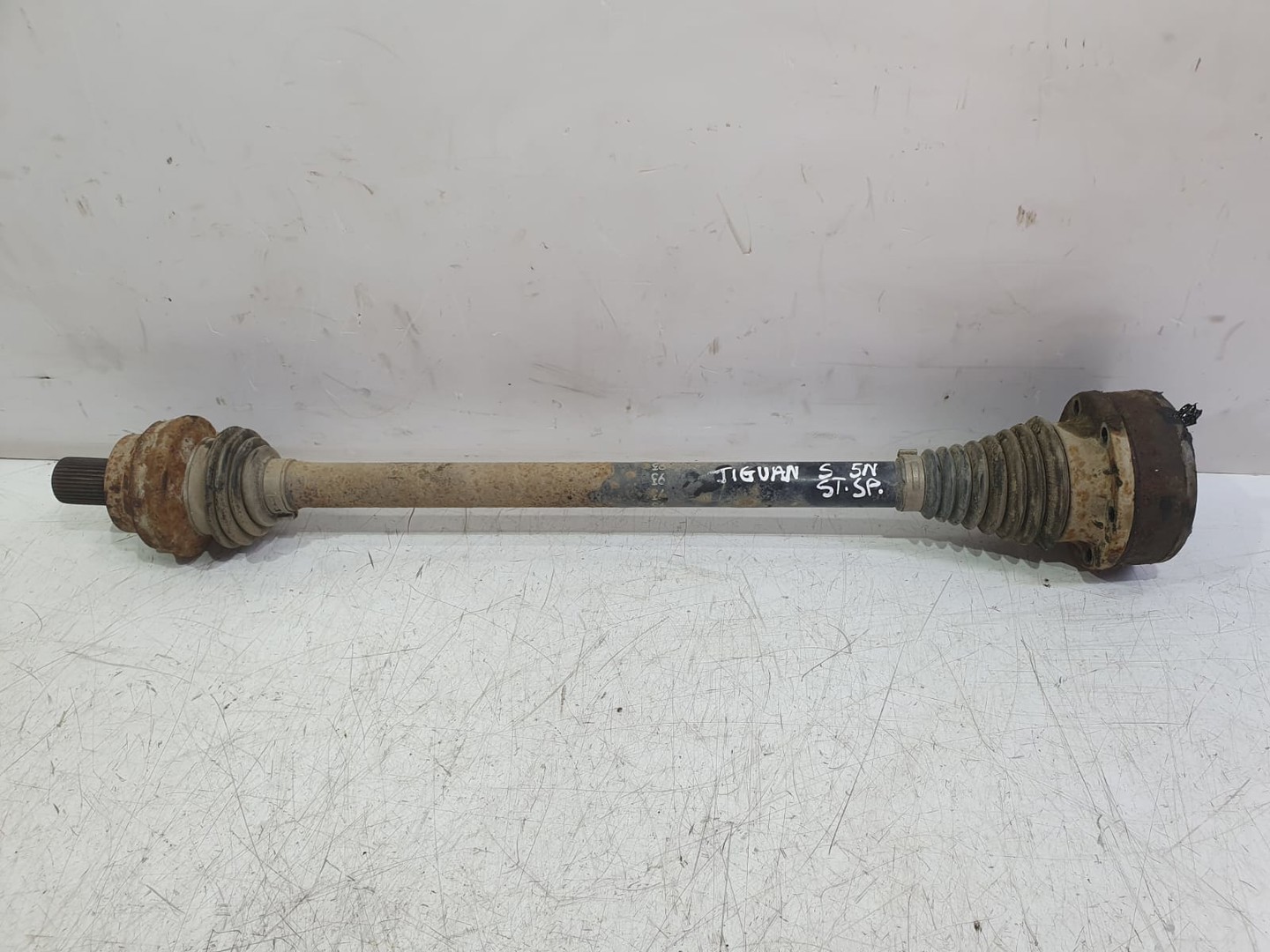 Planetara stanga spate Volkswagen Tiguan 1 (5N) (2007 - 2011)
