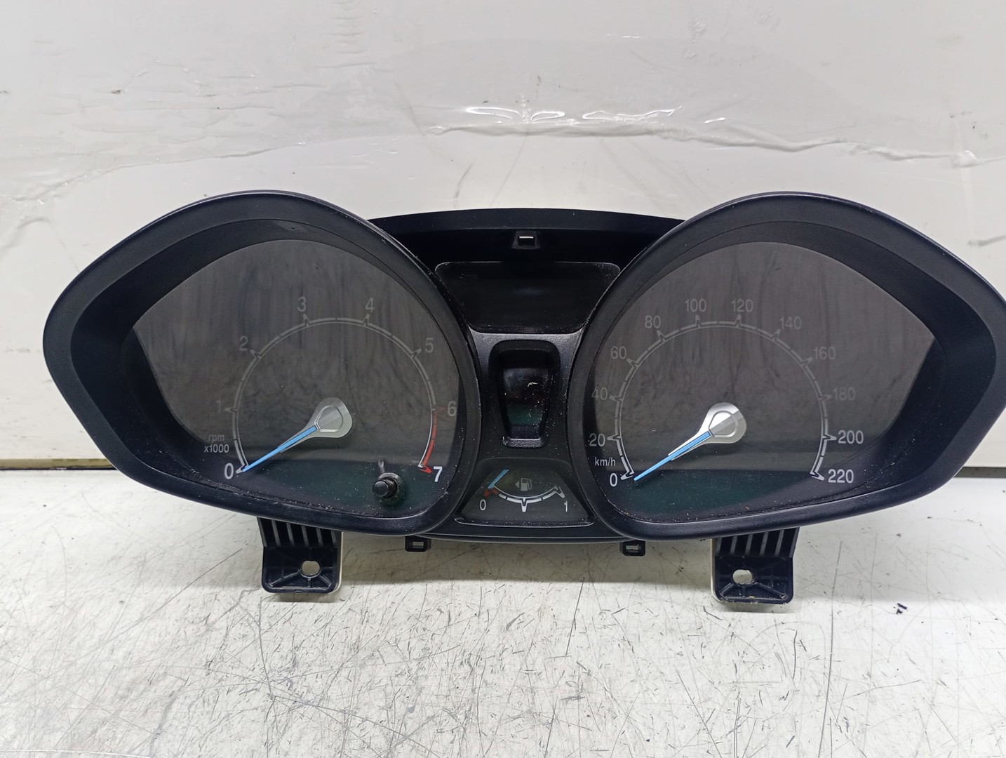 Ceasuri de bord VP8A6F-10894-BC Ford B-MAX 1 (2012 - 2018)