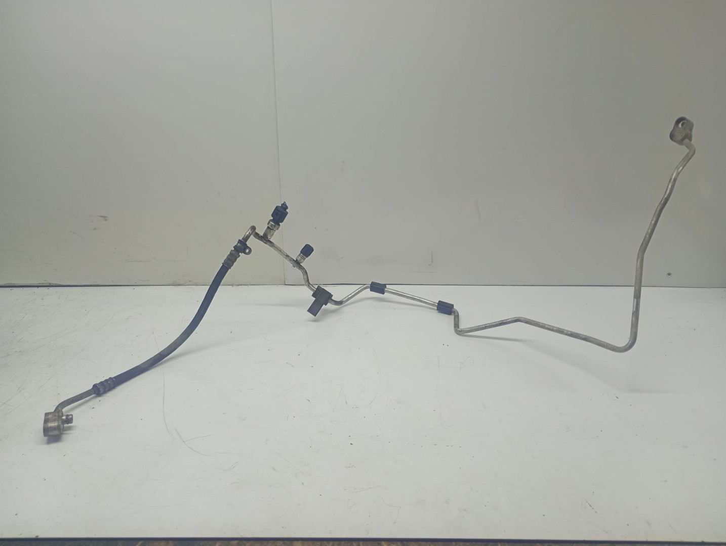Conducta clima ac 3c0820741aj Volkswagen Passat B6 (2005 - 2010)