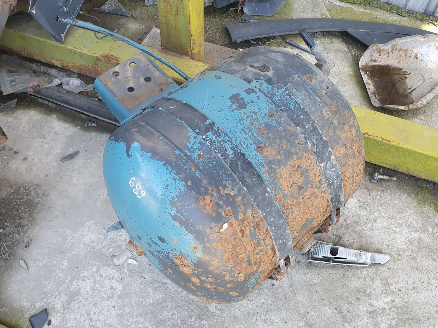 Rezervor aer suspensie Volvo FM 3 (2005 - 2010)