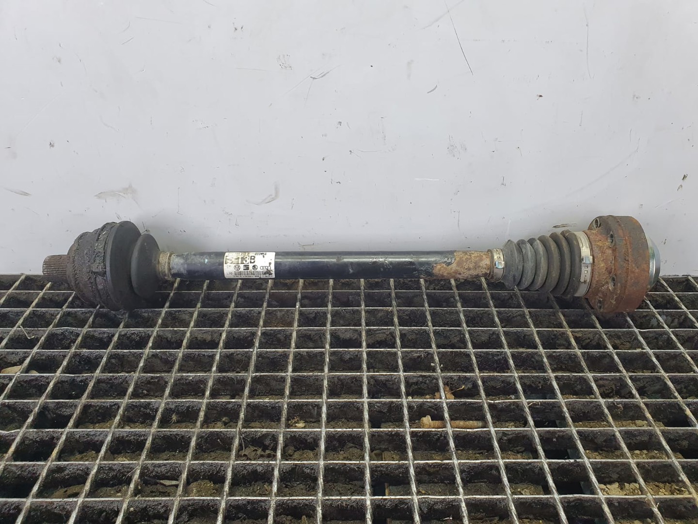Planetara dreapta spate 4f0501203b Audi A6 4F/C6 (2004 - 2008)