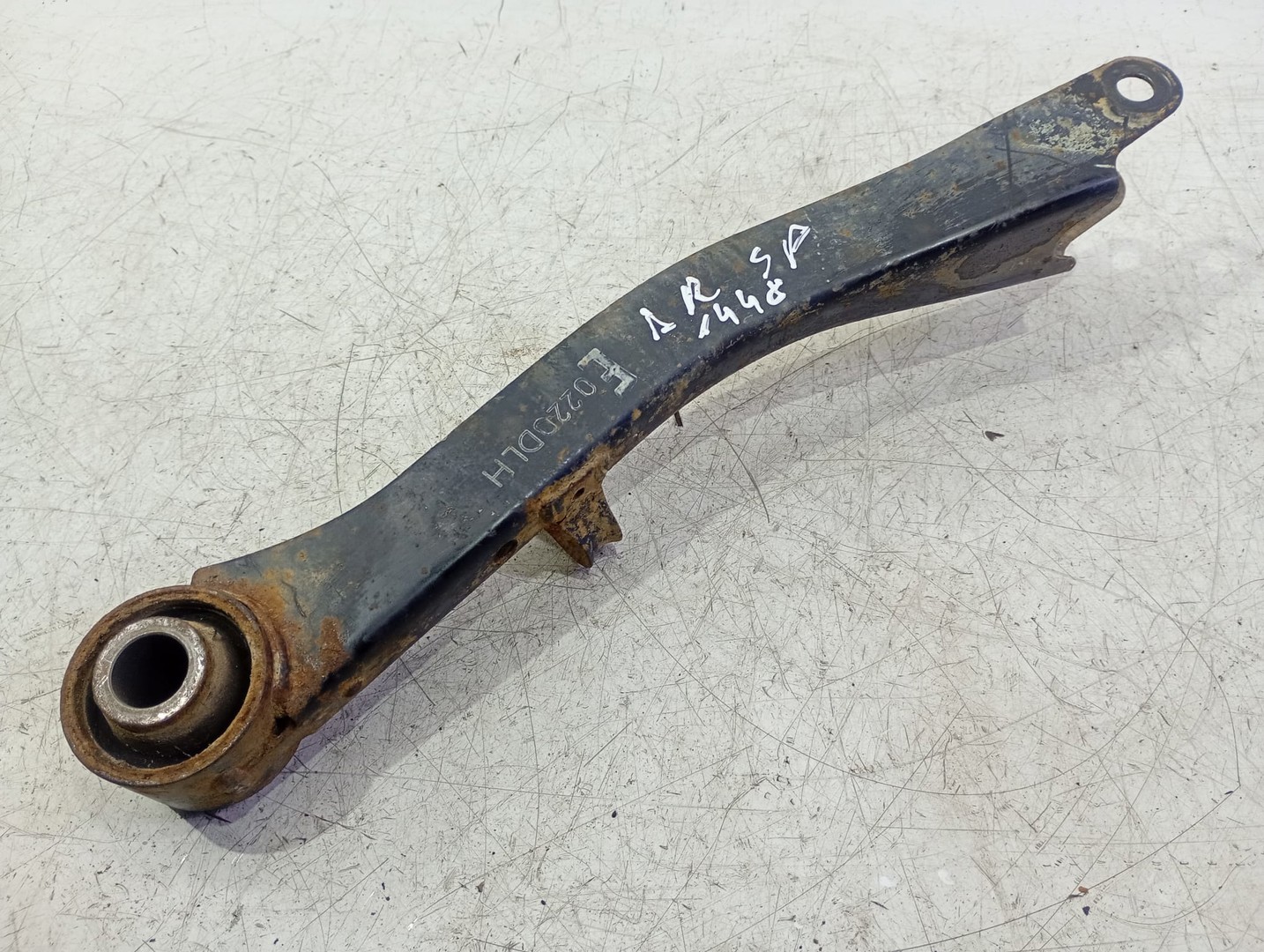 Brat suspensie dreapta spate Subaru Forester 3 (2007 - 2011)