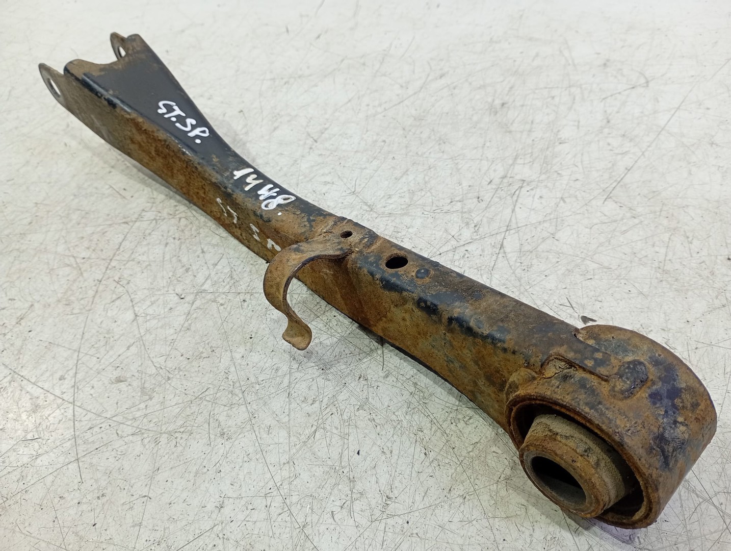 Brat suspensie stanga spate Subaru Forester 3 (2007 - 2011)