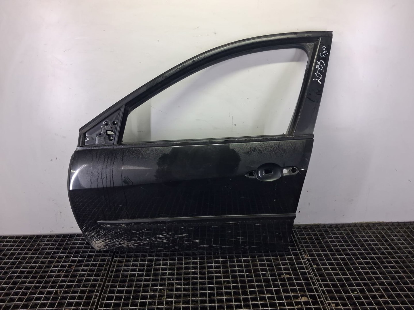 Usa stanga fata Renault Laguna 3 (2007 - 2011)