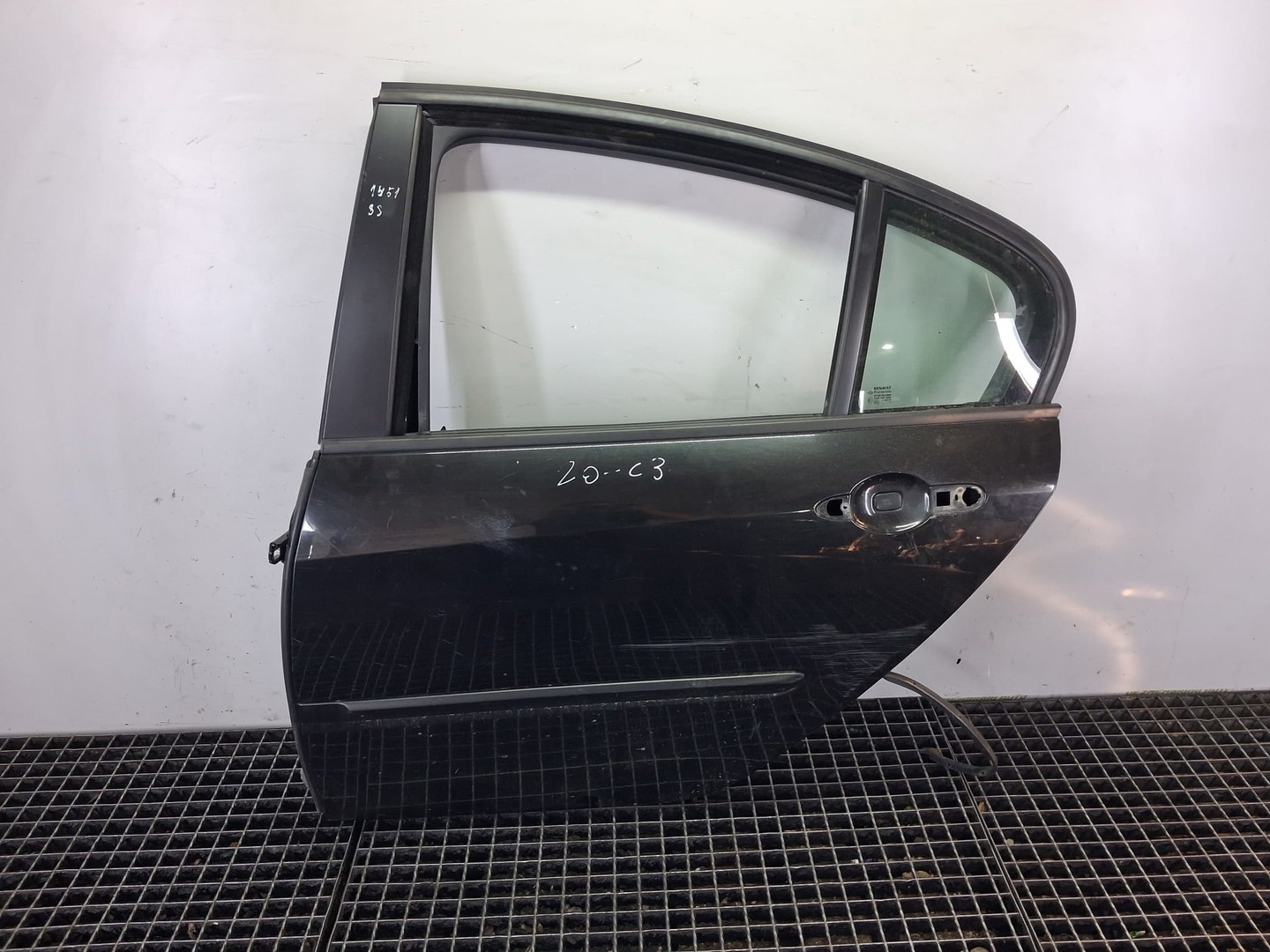 Usa stanga spate Renault Laguna 3 (2007 - 2011)