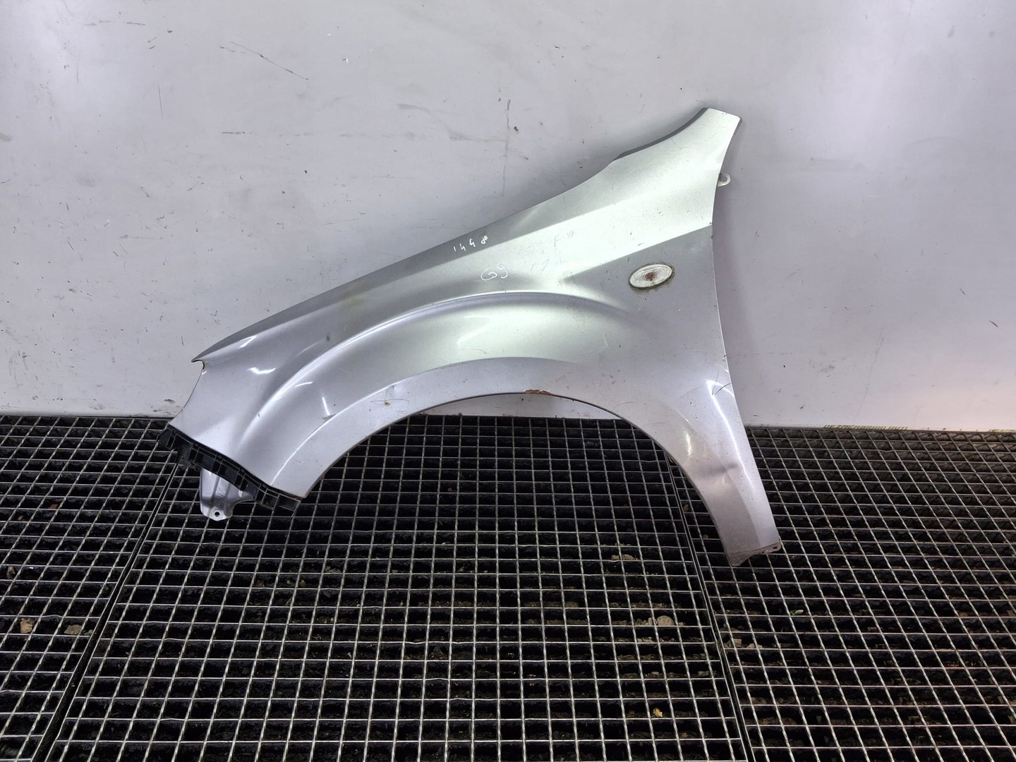 Aripa stanga fata Subaru Forester 3 (2007 - 2011)