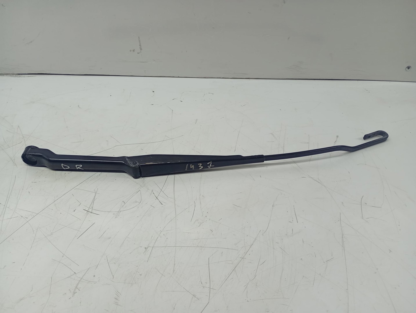 Brat stergator parbriz dreapta 6n1955410 Volkswagen Polo 3 (6N) (facelift) (2000 - 2002)
