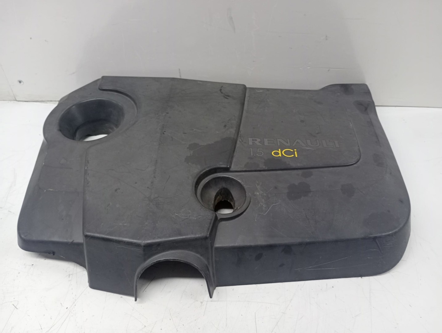 Capac protectie motor 8200404674 Renault Scenic 2 (2003 - 2006)