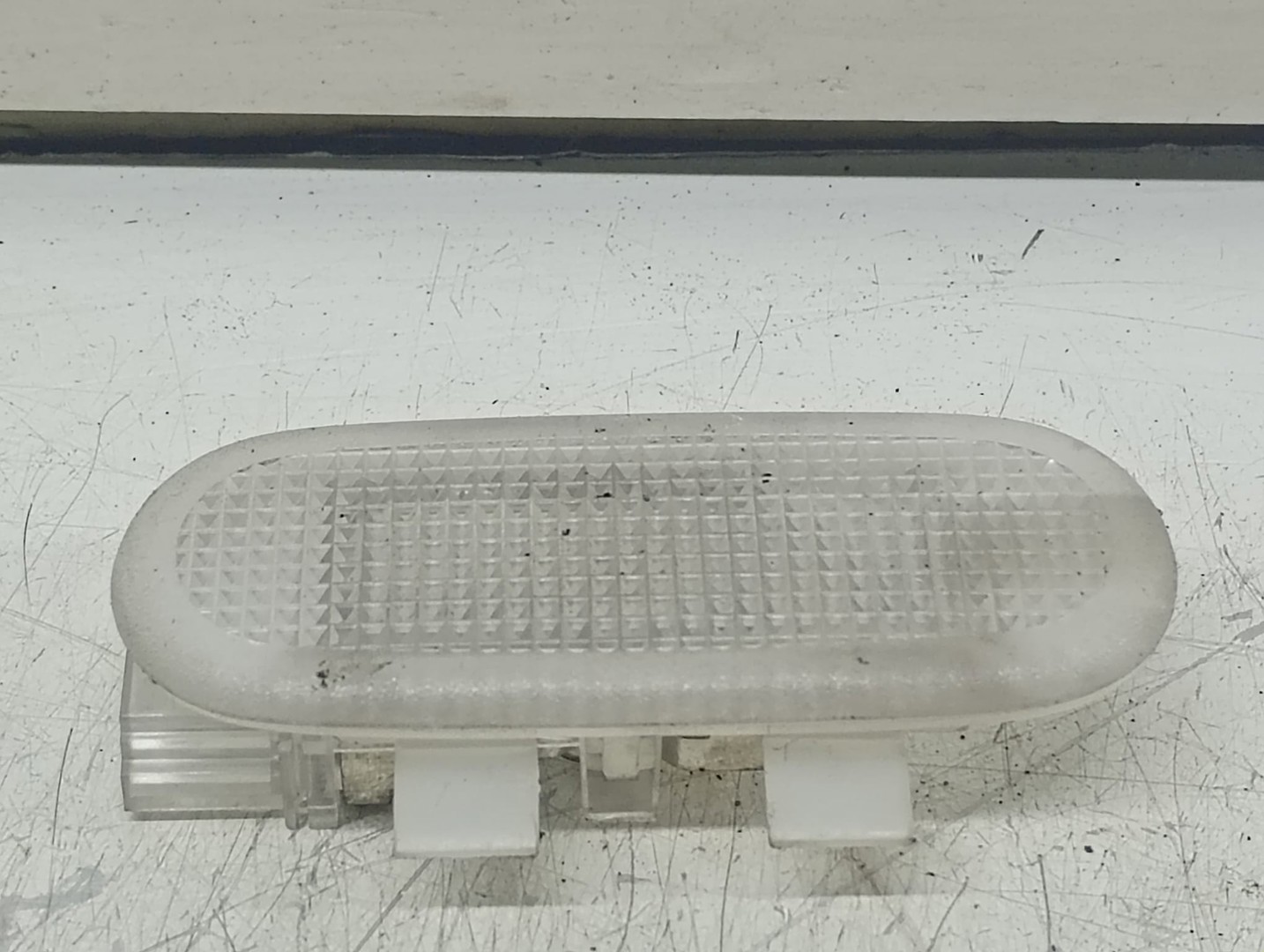 Lampa plafon 8200163892 Renault Megane 3 (2008 - 2014)