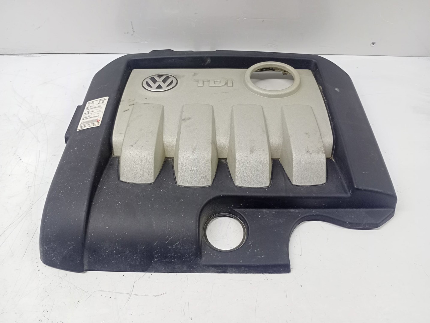 Capac protectie motor 03g103925aa Volkswagen Golf 5 (2003 - 2009)
