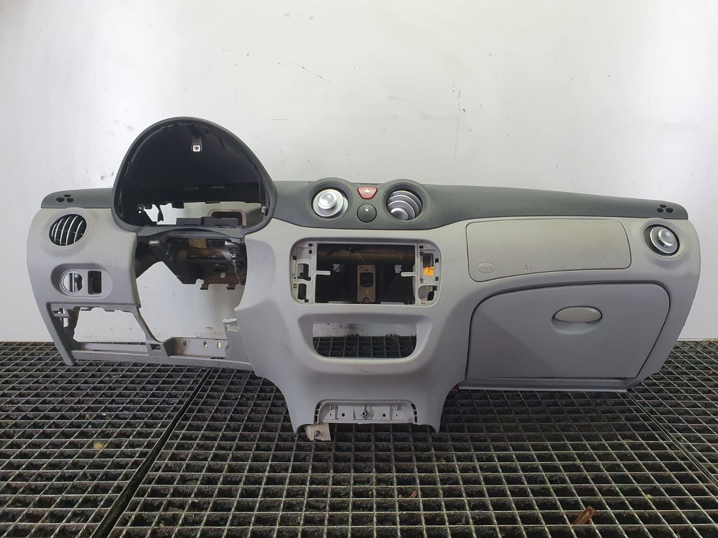 Plansa bord 9638006677 Citroen C3 1 (2002 - 2010)