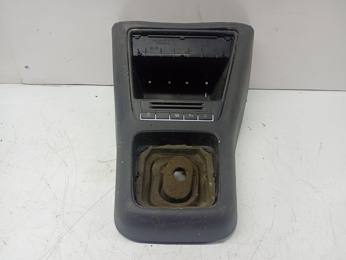 Ornament consola centrala Volkswagen Tiguan 1 (5N) (2007 - 2011)