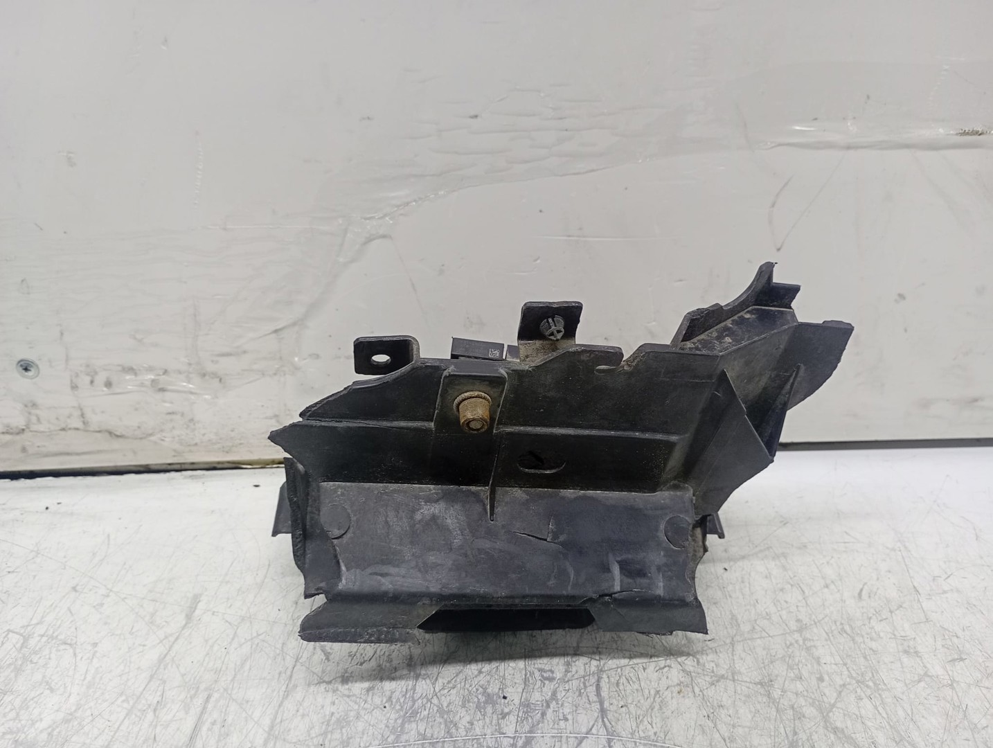 Broasca capota Ford B-MAX 1 (2012 - 2018)