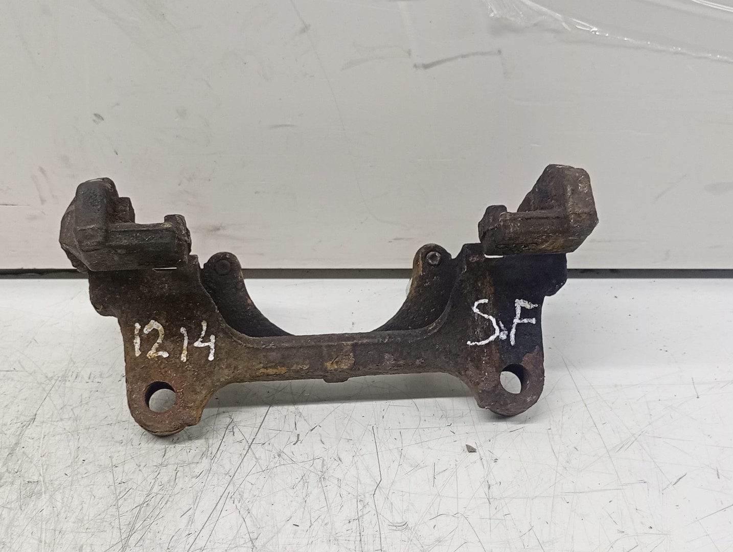 Suport etrier Volkswagen Tiguan 1 (5N) (2007 - 2011)