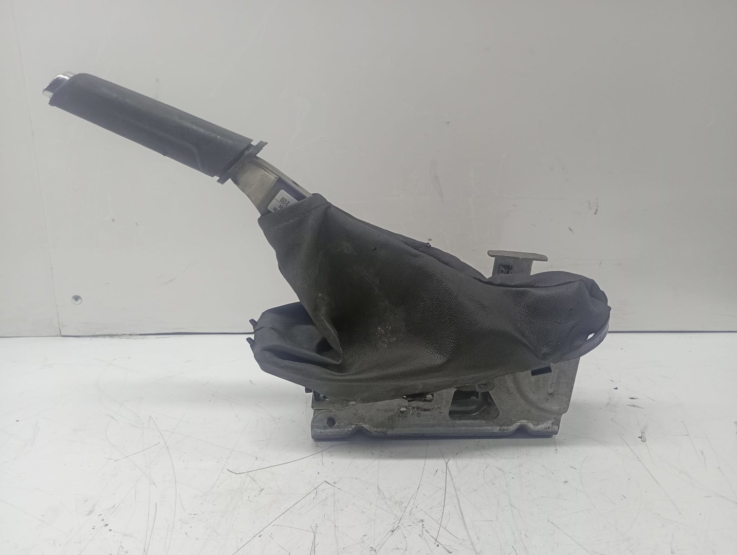 Maneta frana de mana 13268791 Opel Insignia A (2008 - 2014)