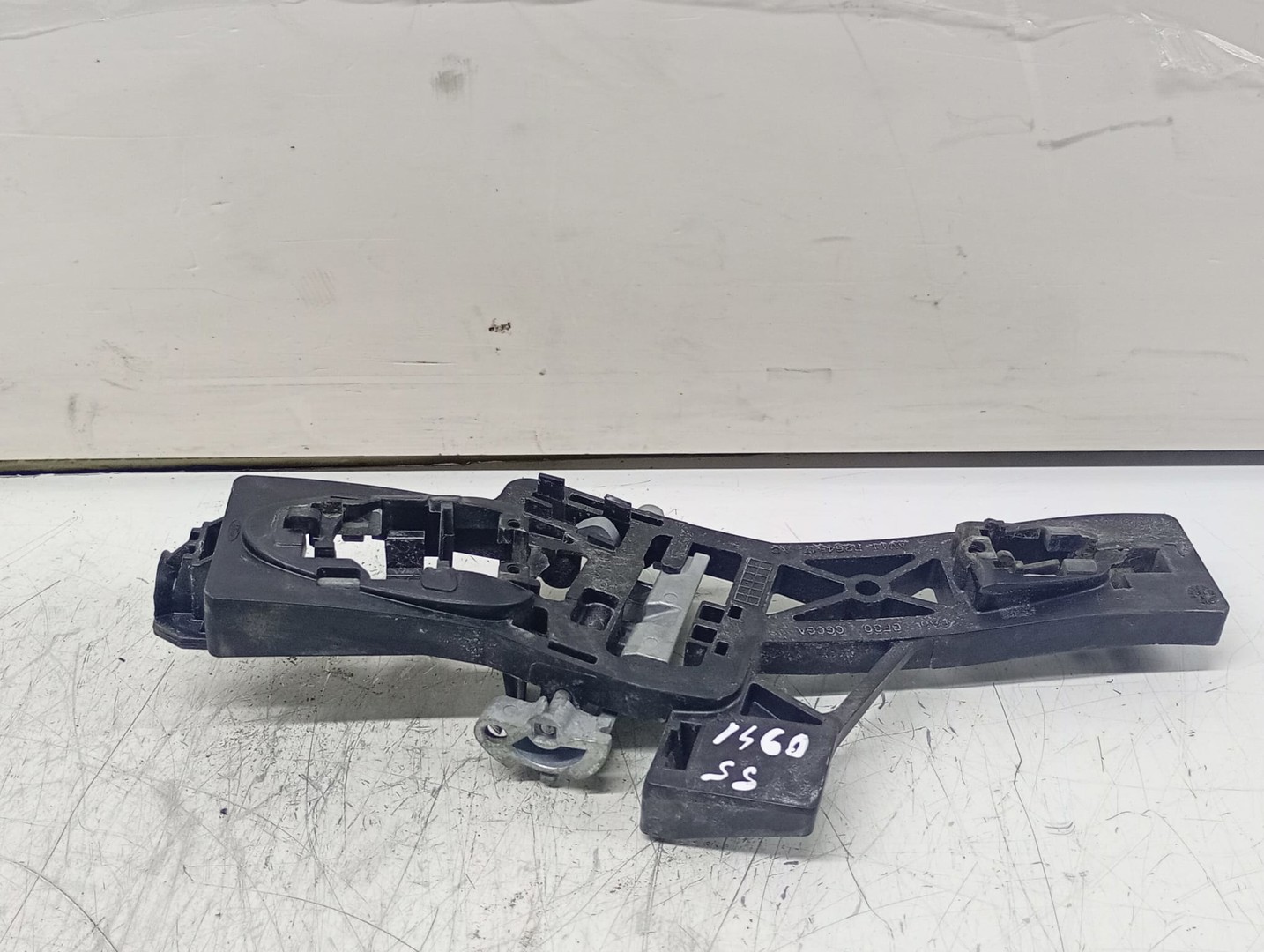 Suport maner exterior AV11-R264b17 stanga spate Ford B-MAX 1 (2012 - 2018)