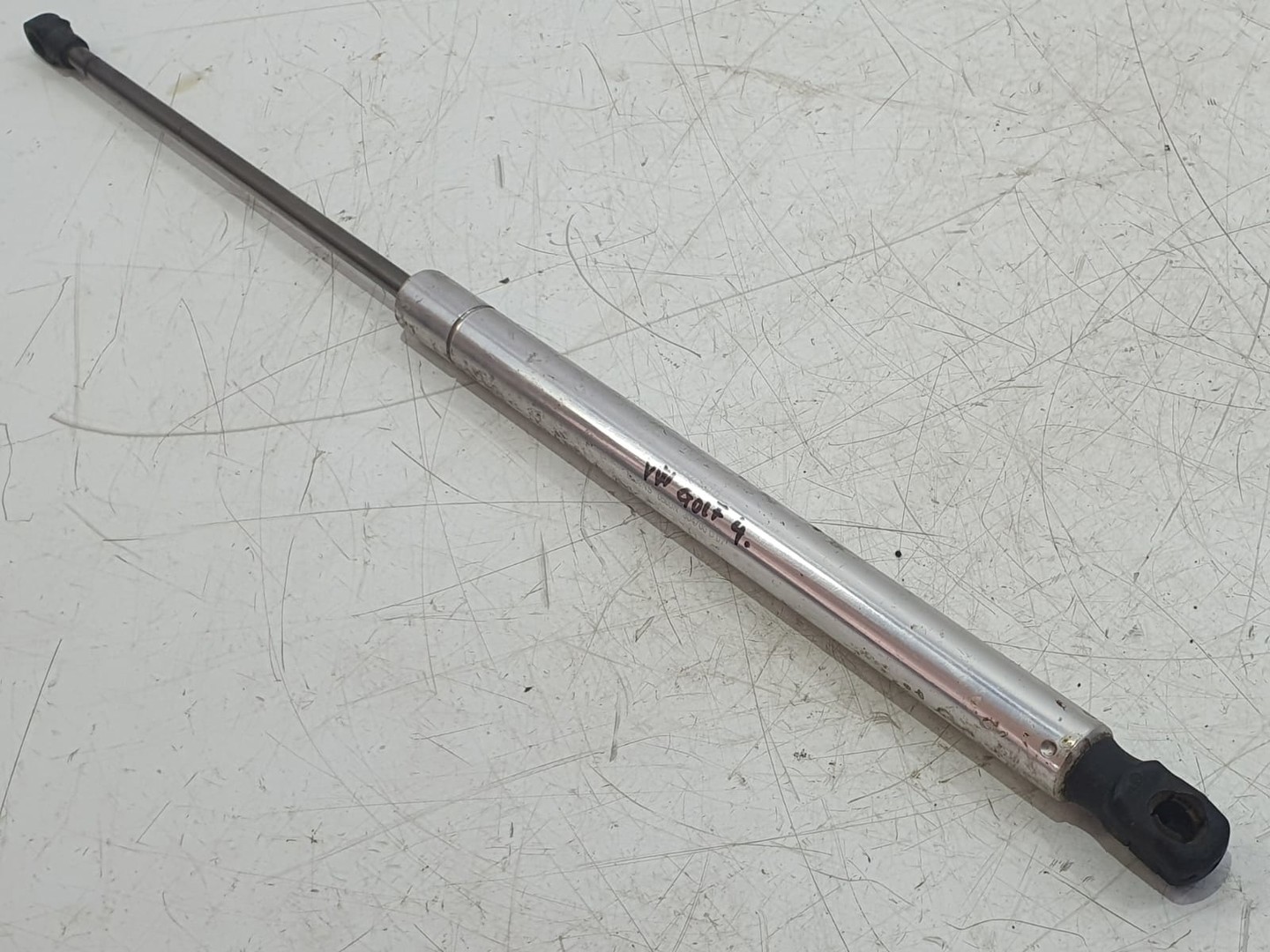 Amortizor haion 1J6827550d Volkswagen Golf 4 (1997 - 2006)