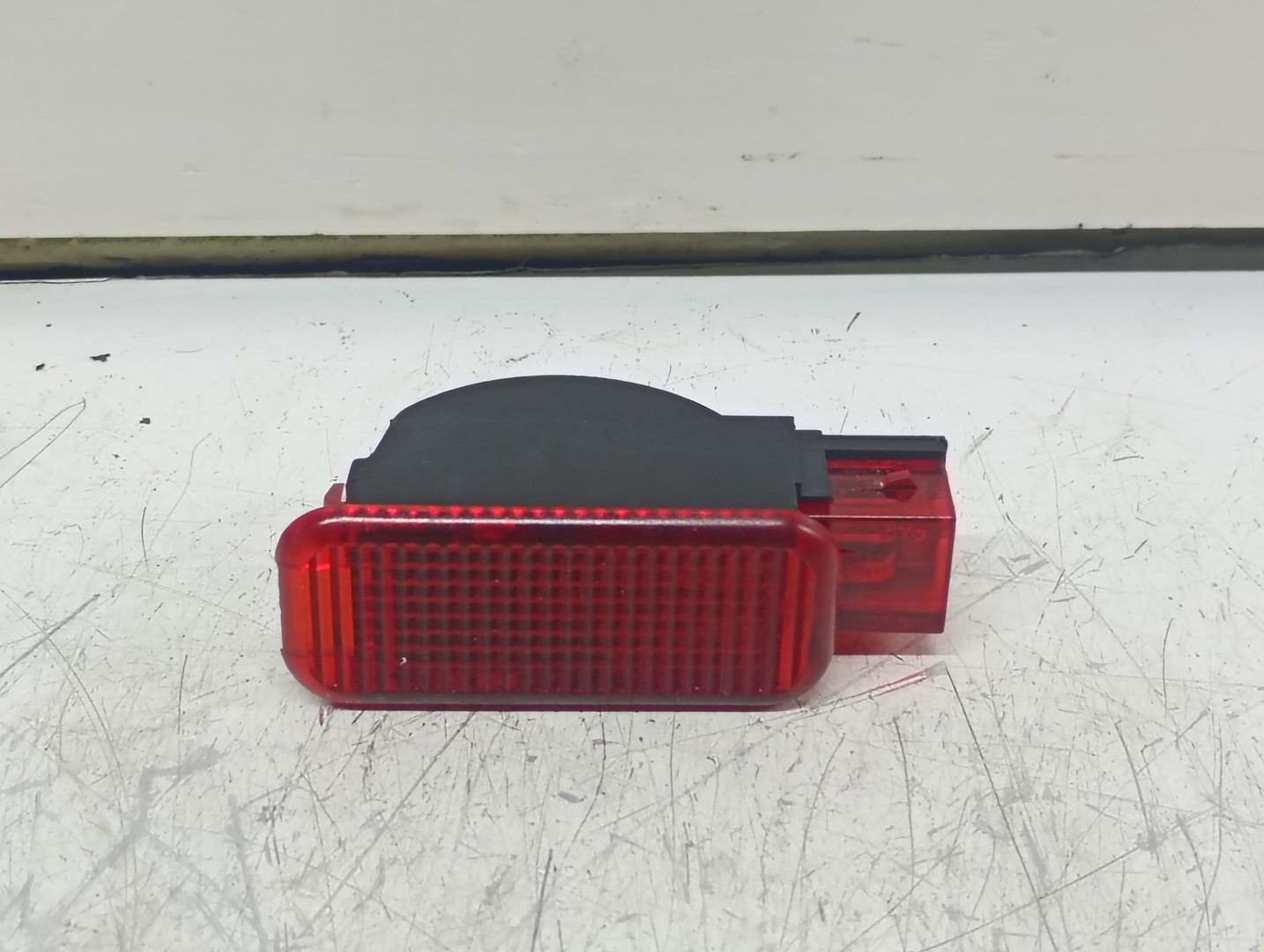 Lampa usa Audi A4 B8/8K (2007 - 2011)