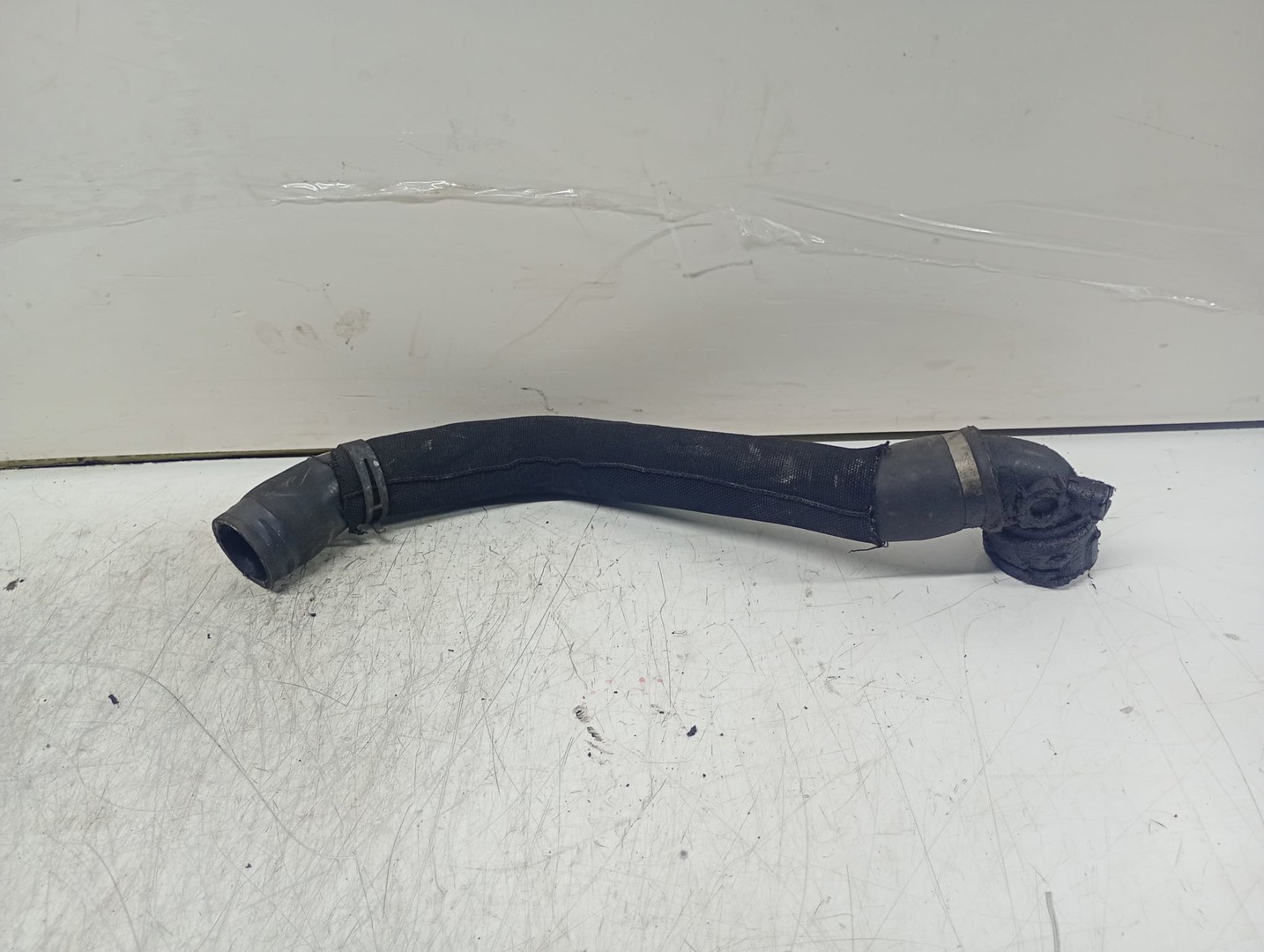 Furtun apa Audi A4 B8/8K (2007 - 2011)
