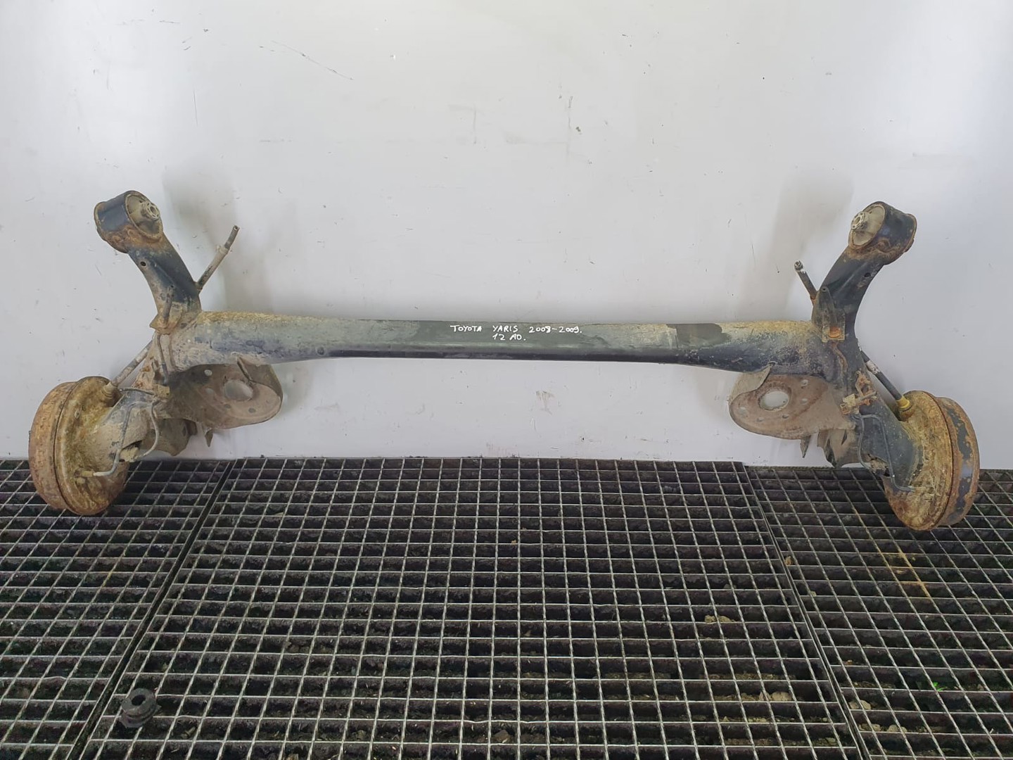 Punte spate Toyota Yaris XP9 (2005 - 2009)