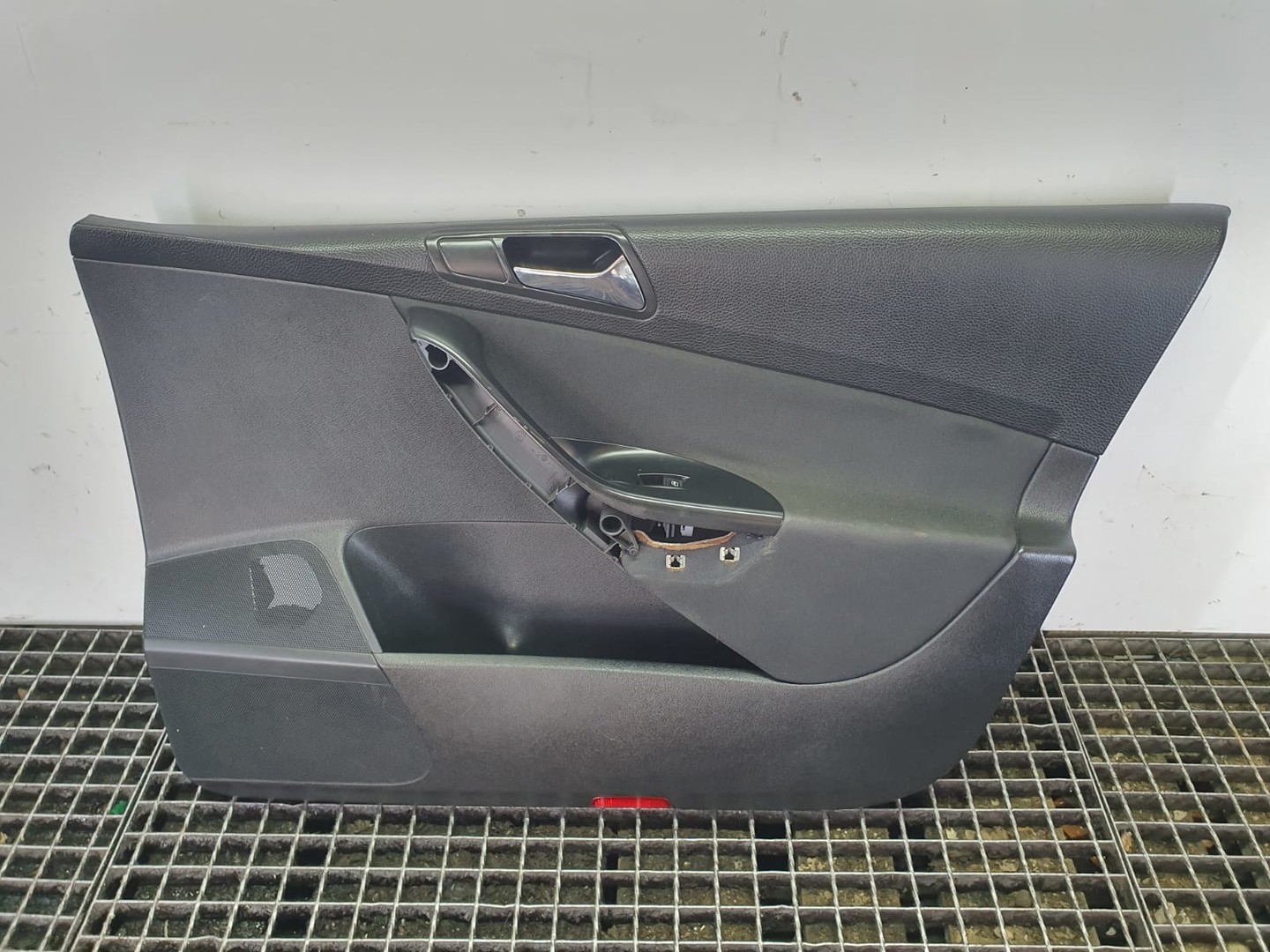 Fata usa dreapta fata 3c1867012 Volkswagen Passat B6 (2005 - 2010)