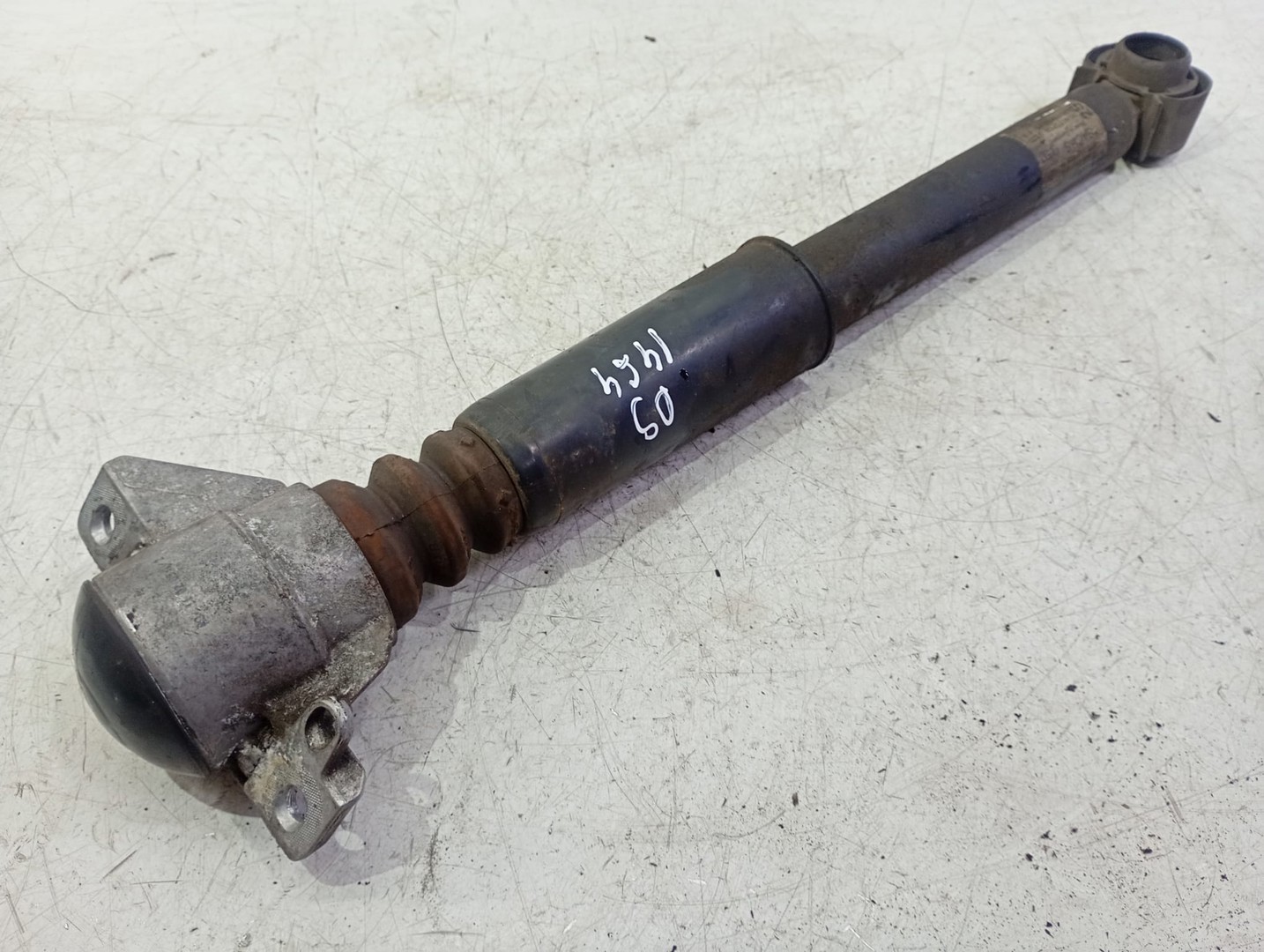Amortizor spate 8t0513035m Audi A4 B8/8K (2007 - 2011)