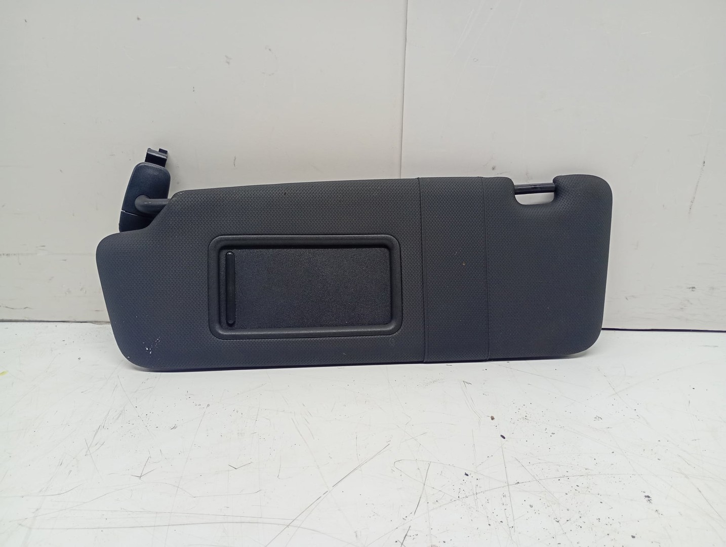Parasolar stanga Audi A4 B8/8K (2007 - 2011)