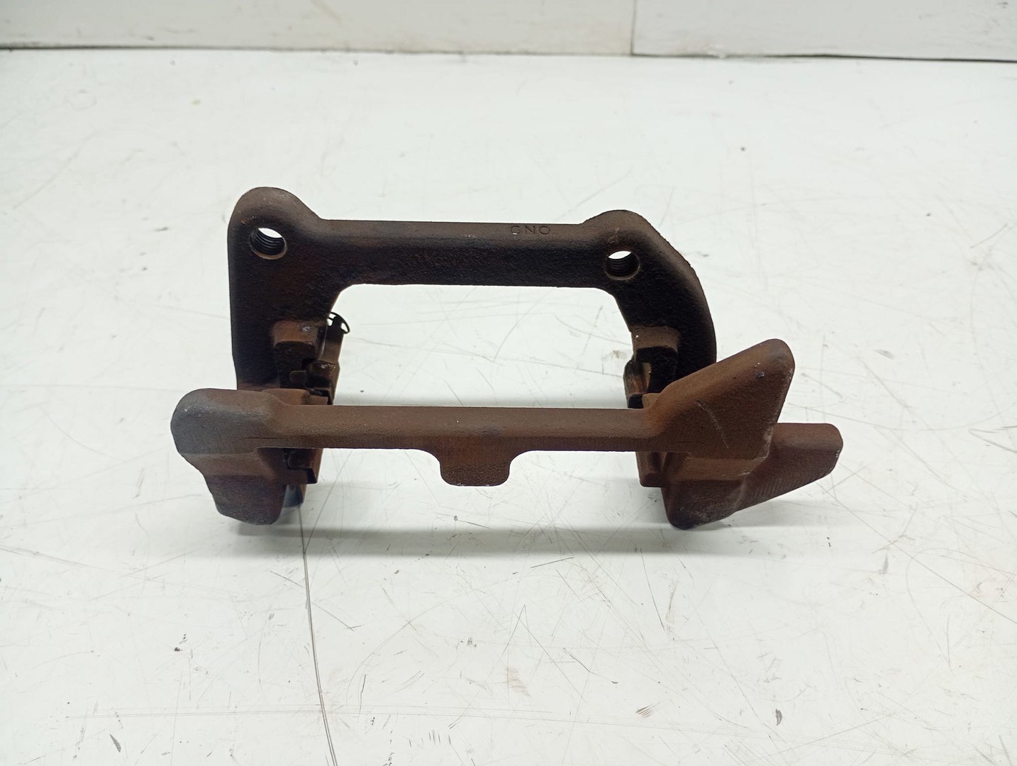 Suport etrier stanga spate Audi A4 B8/8K (2007 - 2011)