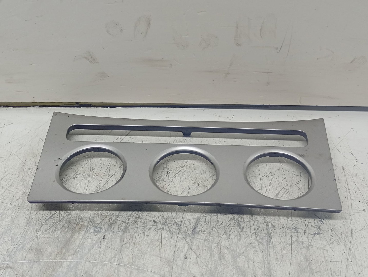 Ornament bord 3C0863100 Volkswagen Passat B6 (2005 - 2010)