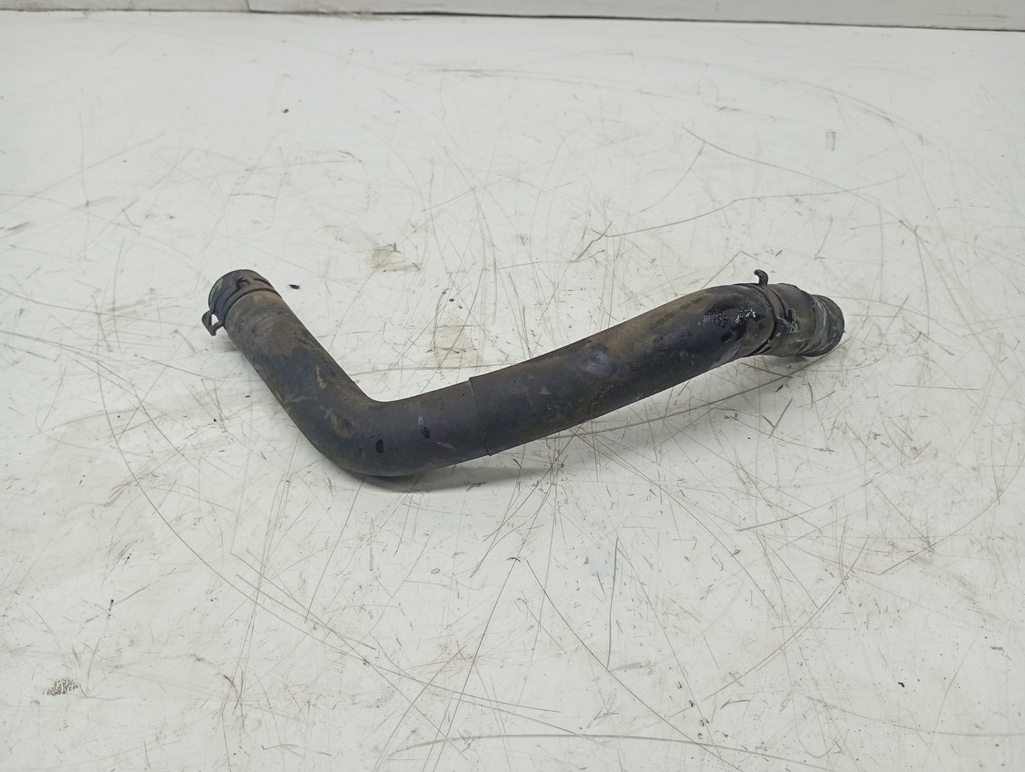 Furtun apa Volkswagen Passat B6 (2005 - 2010)