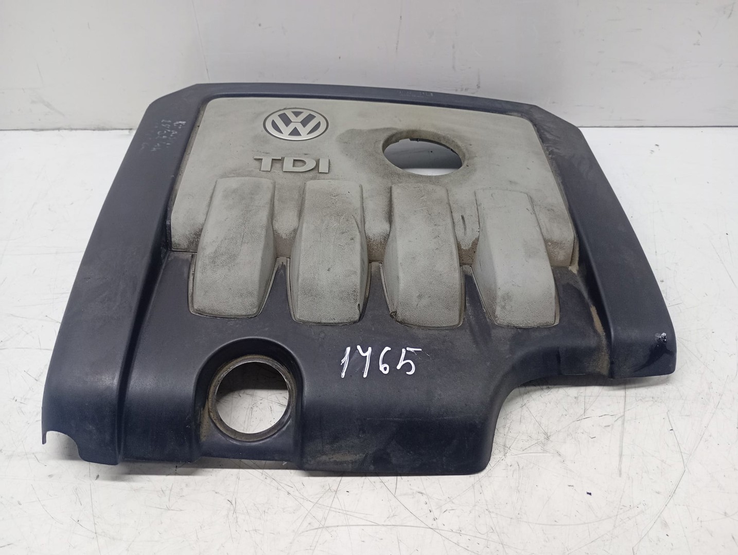 Capac protectie motor 03g103925bp Volkswagen Passat B6 (2005 - 2010)