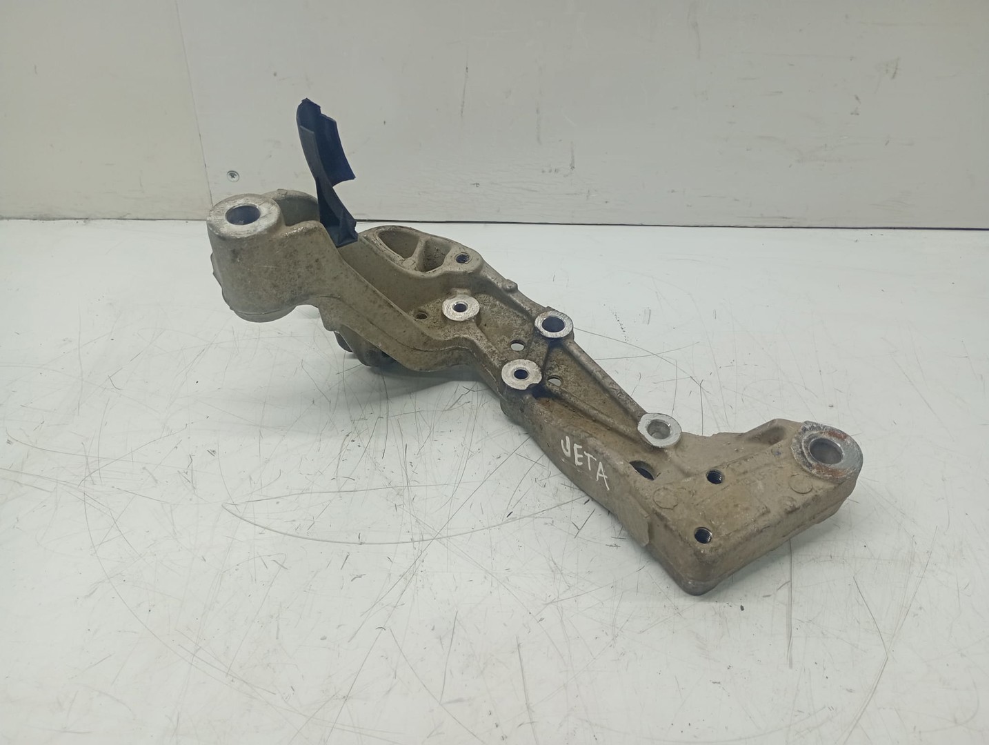 Suport motor 1k1199151 Volkswagen Golf 5 (2003 - 2009)