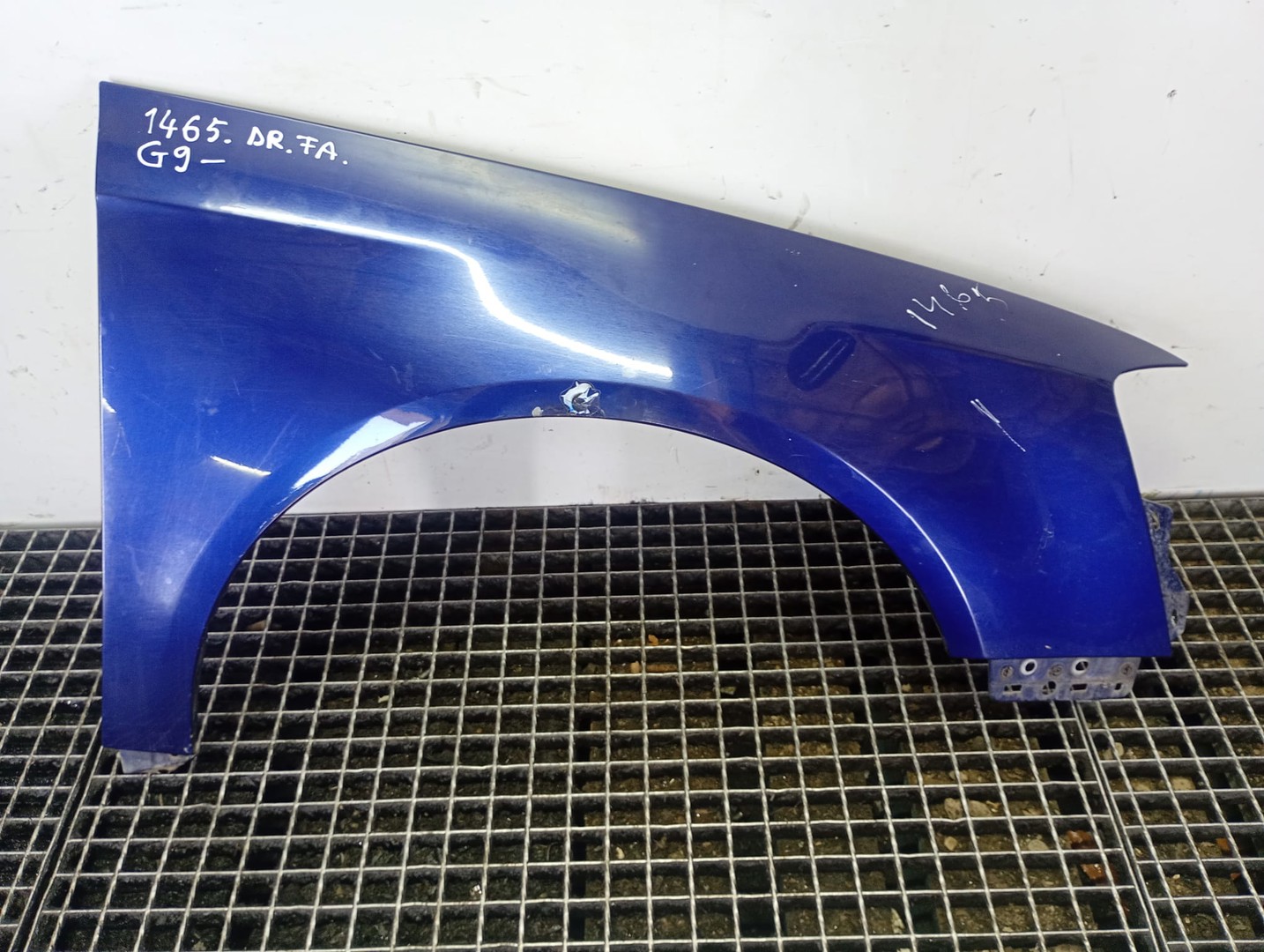 Aripa dreapta fata Volkswagen Passat B6 (2005 - 2010)