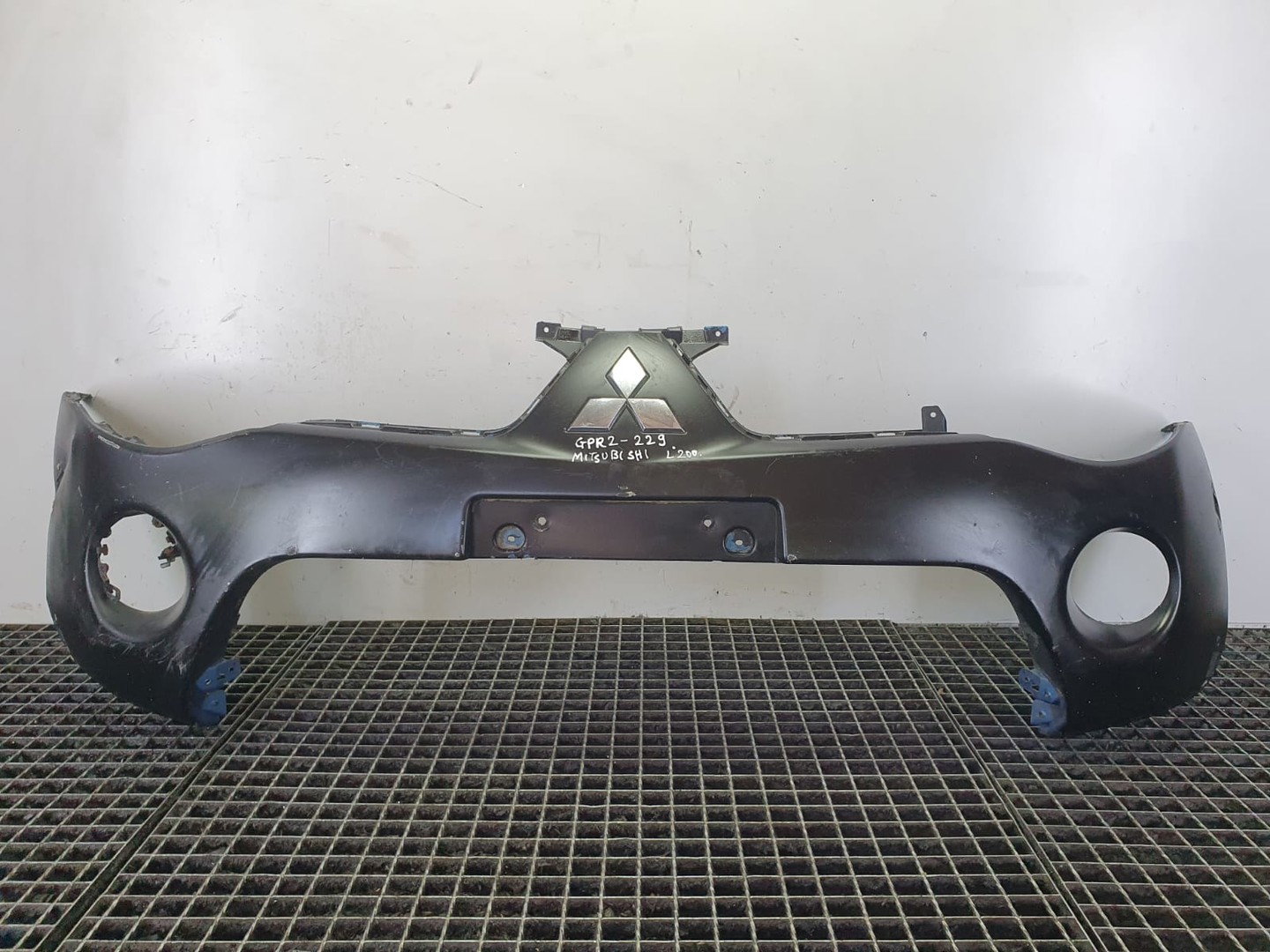 Bara fata mn-117474 Mitsubishi L200 4 (2006 - 2011)