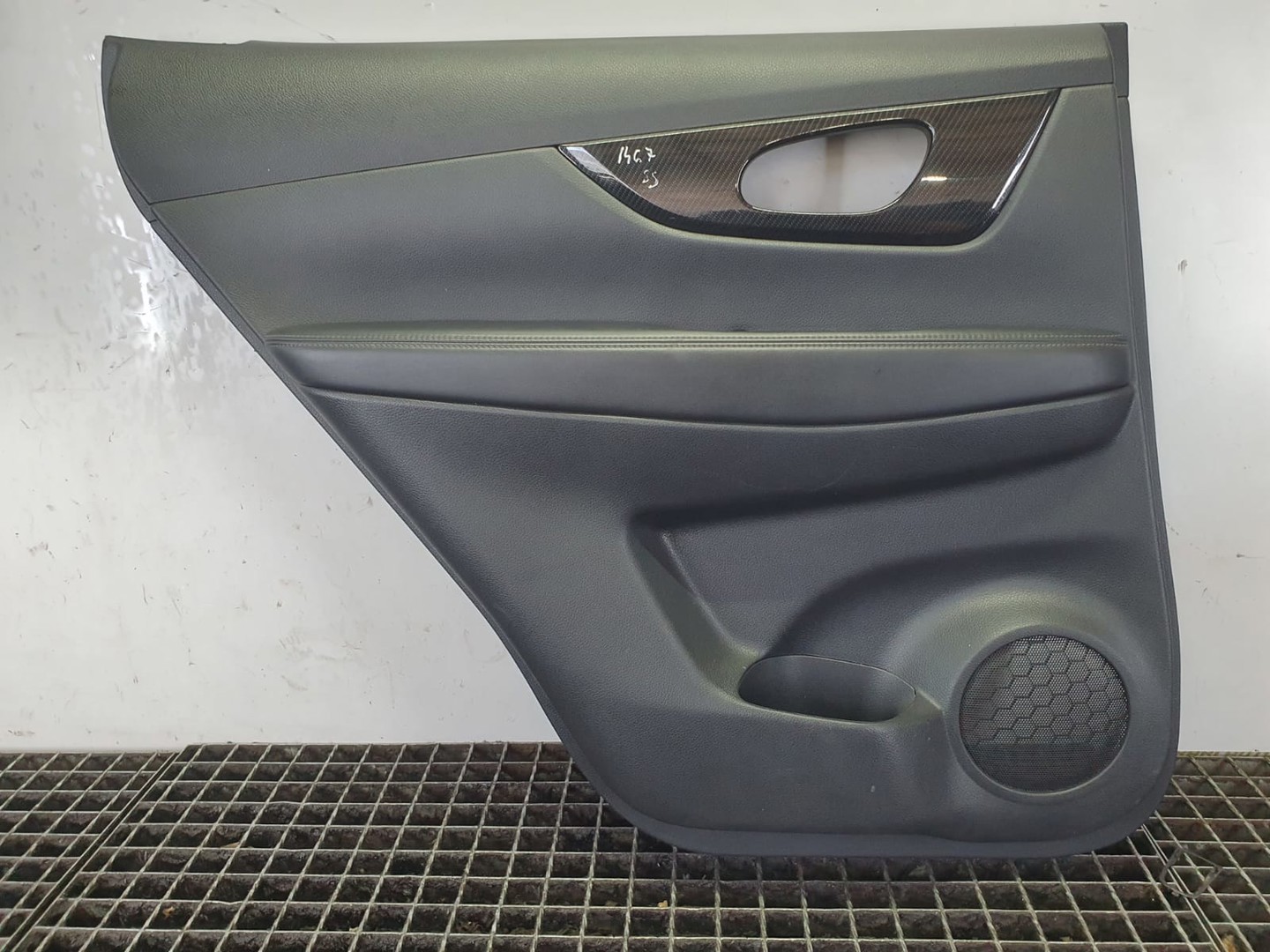 Fata usa stanga spate 829774ce0a Nissan X-Trail T32 (facelift) (2017 - 2020)