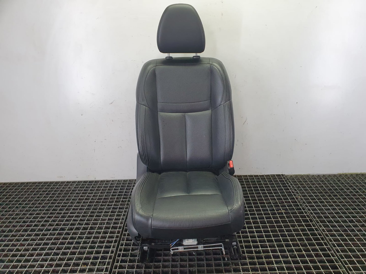 Scaun dreapta fata Nissan X-Trail T32 (facelift) (2017 - 2020)