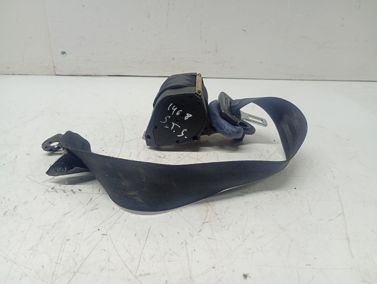 Centura siguranta spate 33006908 Skoda Fabia 6Y (1999 - 2004)