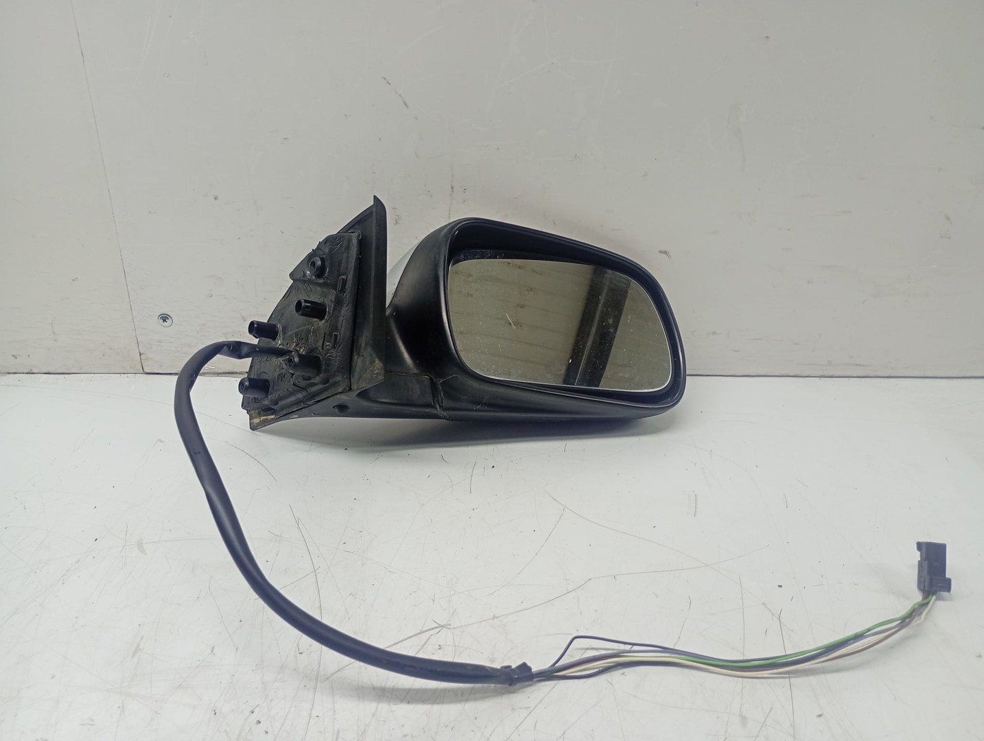 Oglinda dreapta 96577209 Peugeot 307 1 (facelift) (2005 - 2008)
